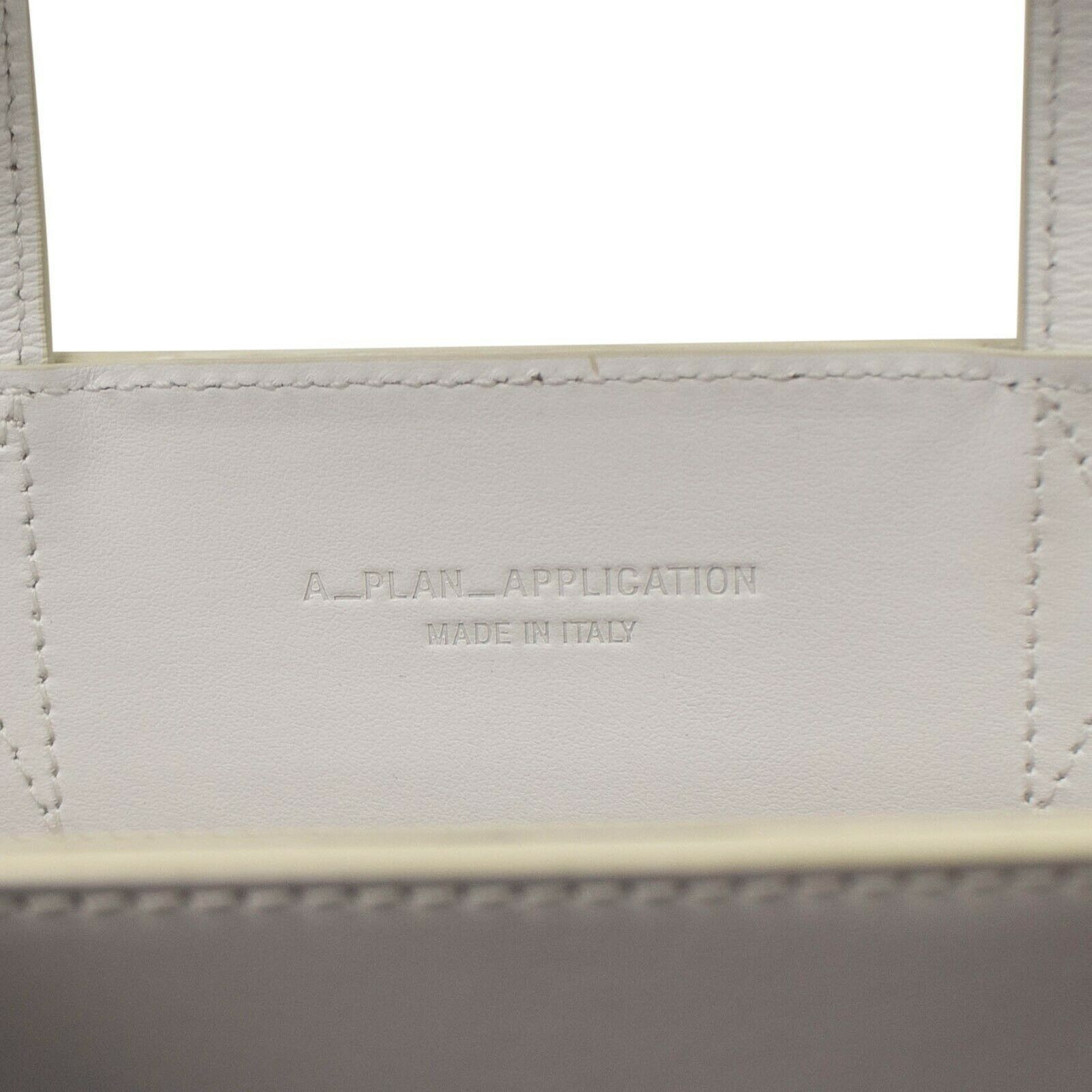 A_PLAN_APPLICATION NWT A PLAN APPLICATION COTTON OPTIC WHITE TOTE BAG SIZE OS $1750 Size ONE SIZE - 5 Thumbnail
