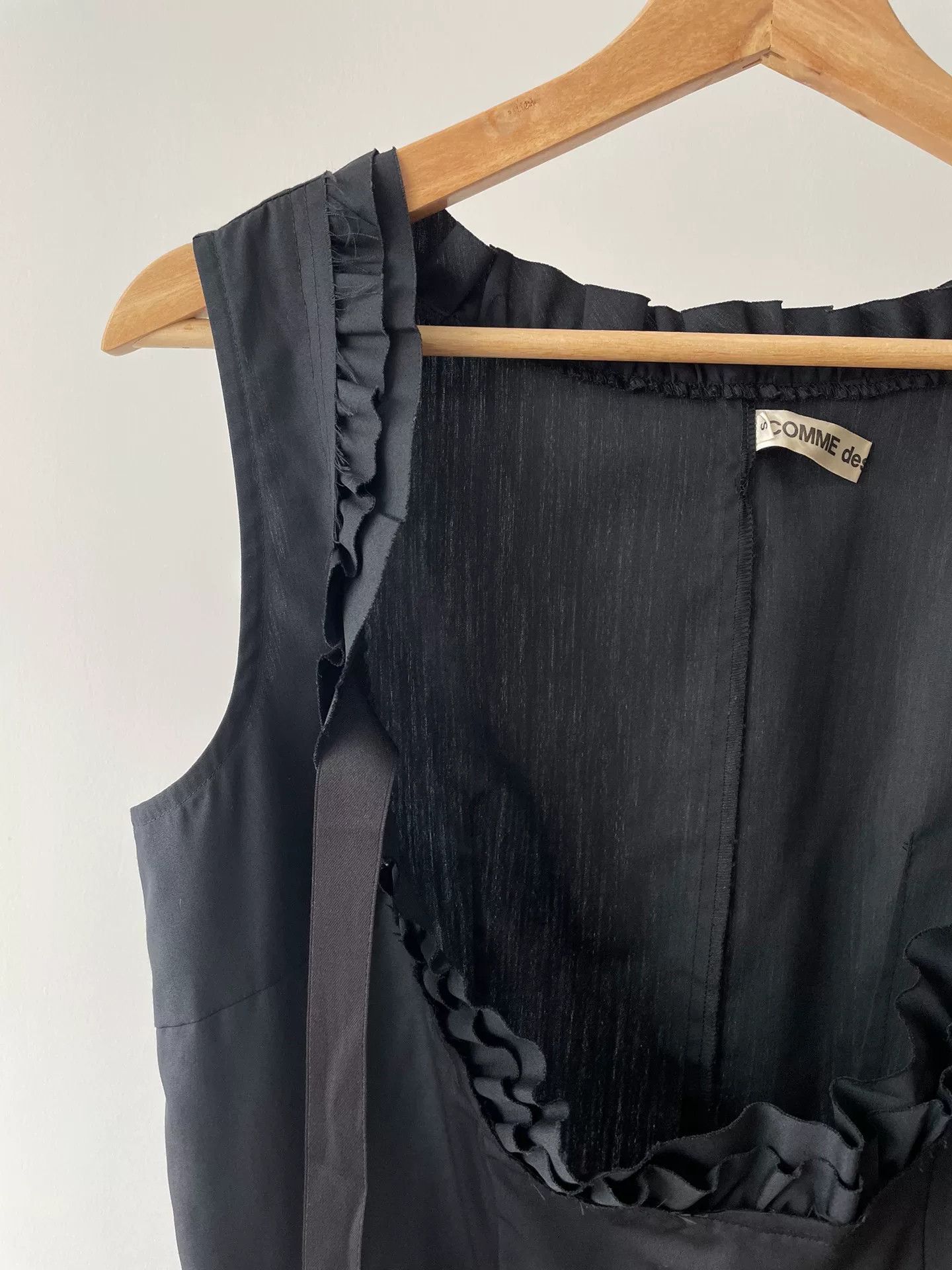 Comme des Garcons PLAY Comme des Garcons Runway Strap Black Shirt Size S / US 4 / IT 40 - 4 Thumbnail