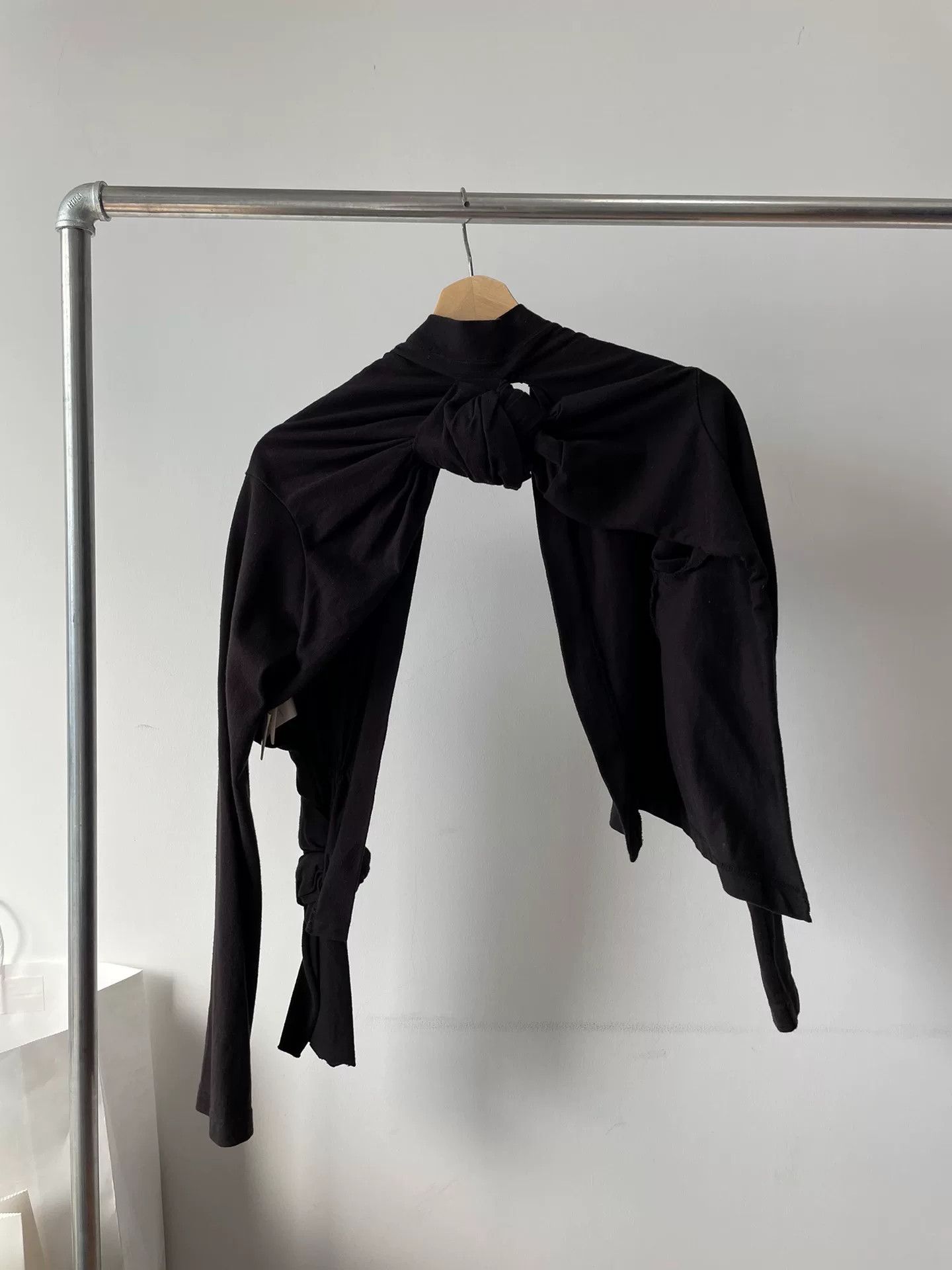 Comme des Garcons Comme des Garçons Knot Black Cardigan Size M / US 6-8 / IT 42-44 - 2 Thumbnail
