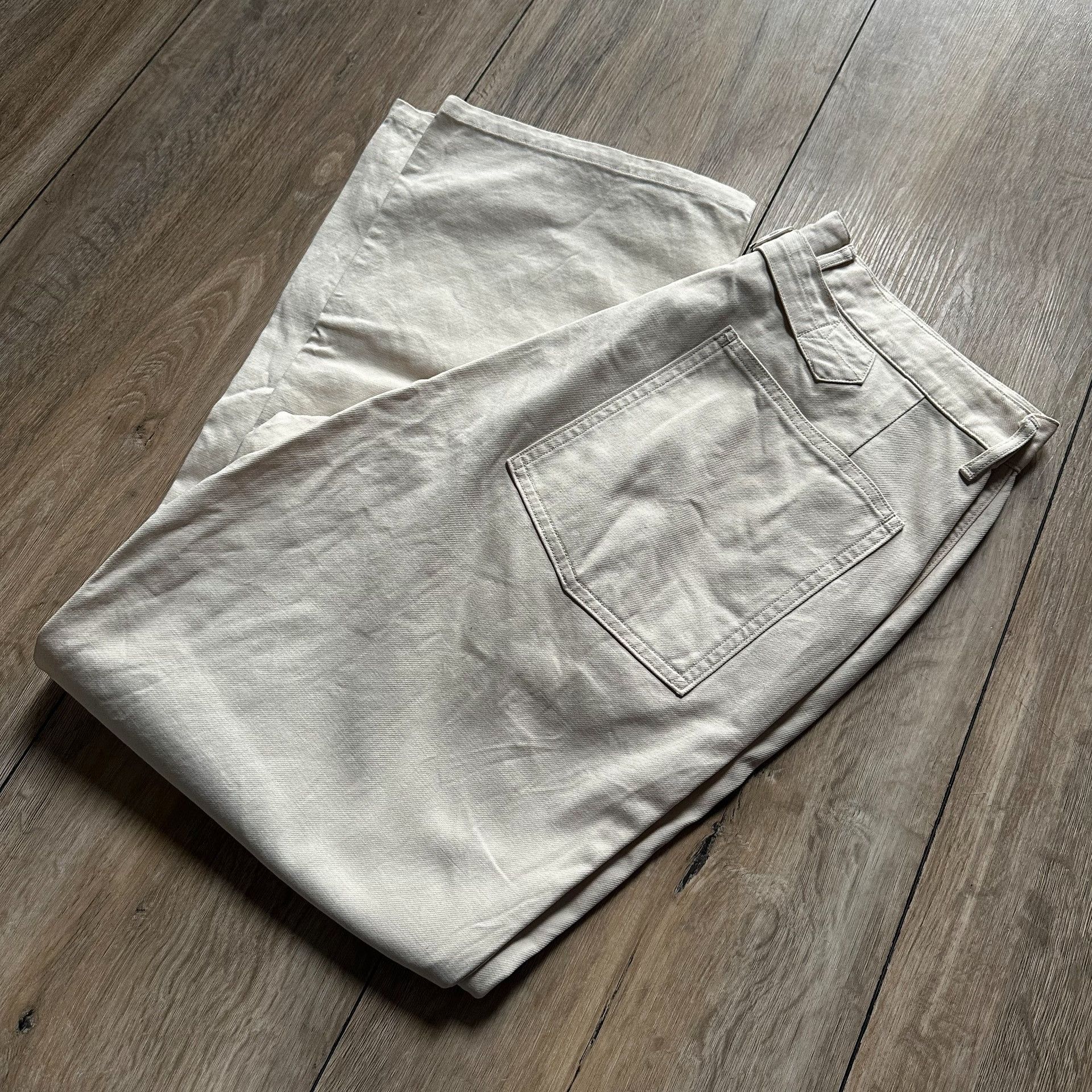 PHIGVEL MAKERS & Co. Phigvel Paris Buckle Trousers Size US 33 - 2 Thumbnail