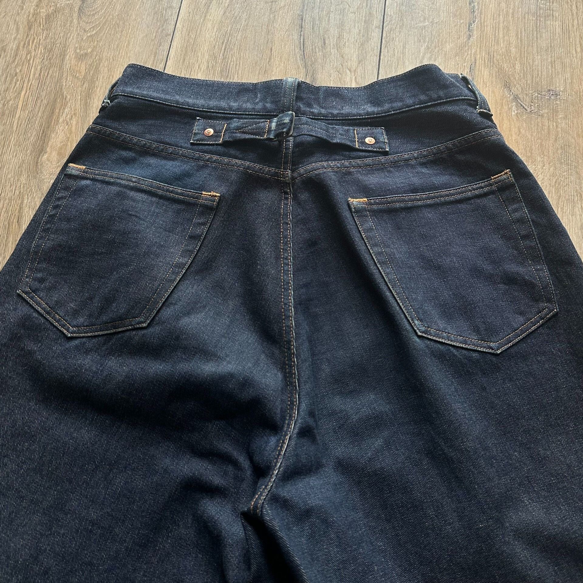 HUNI Design Vintage High-Waisted Wide-Leg Denim Jeans Size 22" - 5 Thumbnail