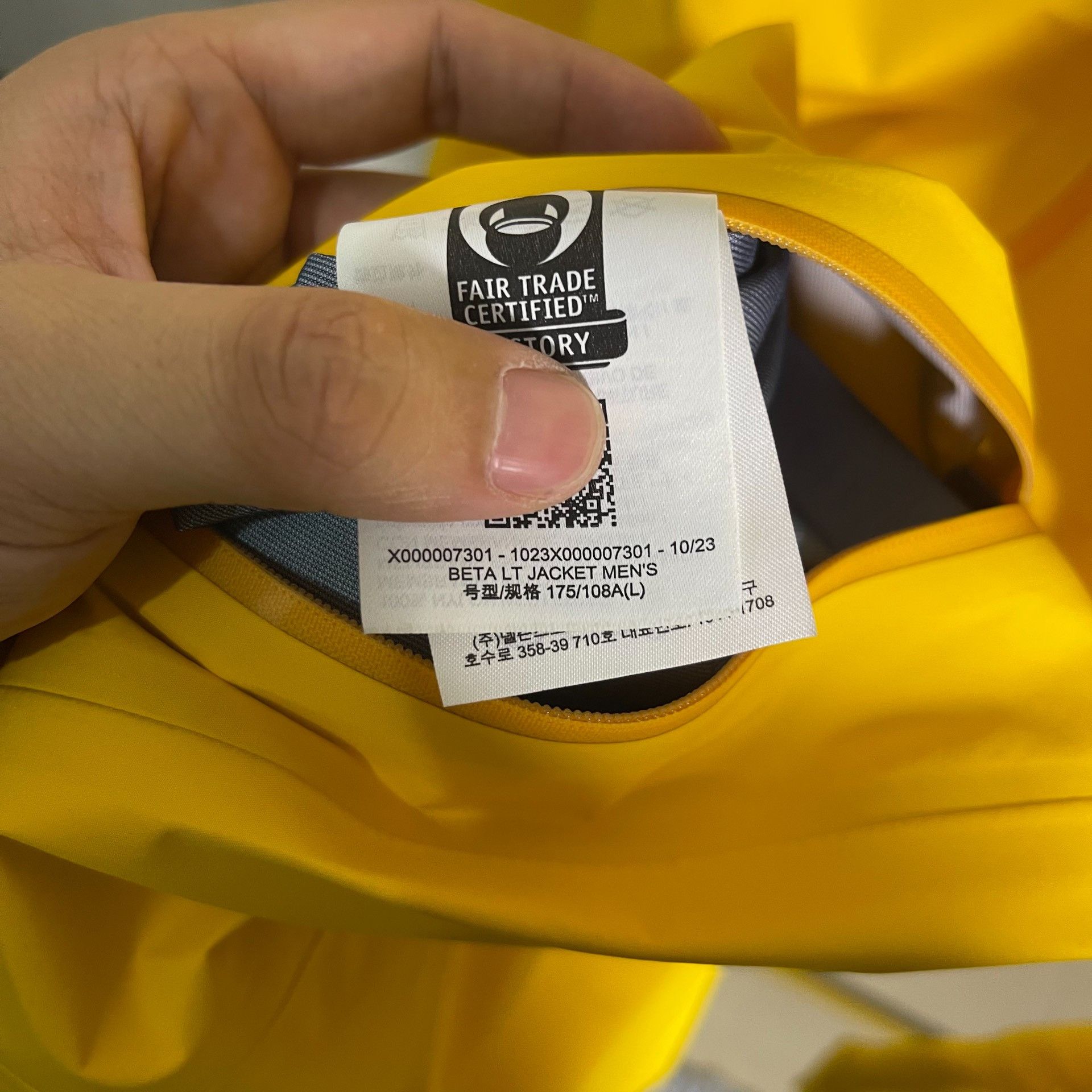Arc'teryx Arcteryx Beta LT Men's Hardshell Jacket Size US L / EU 52-54 / 3 - 5 Thumbnail