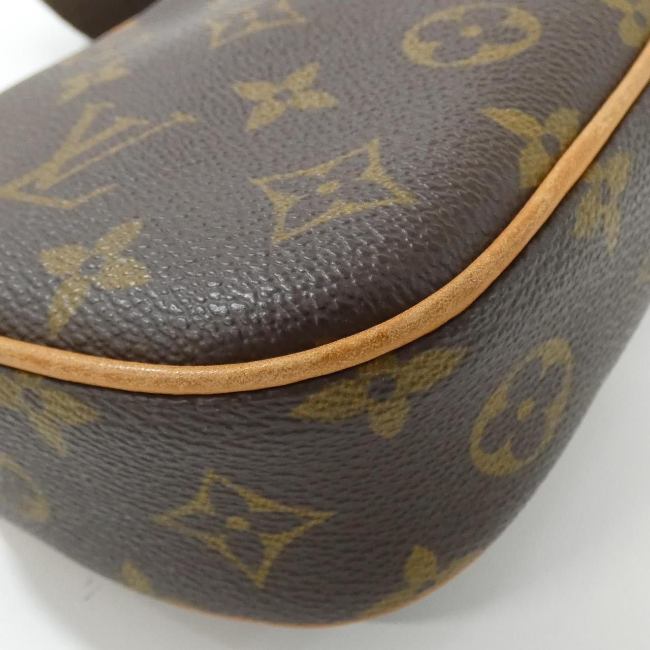 Louis Vuitton Louis Vuitton Louis Vuitton Monogram Shoulder Bag Textile Shoulder Bag M51870 DUTY FREE for USA Size ONE SIZE - 3 Thumbnail