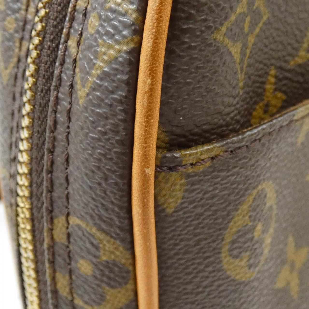 Louis Vuitton Louis Vuitton Louis Vuitton Monogram Shoulder Bag Textile Shoulder Bag M51870 DUTY FREE for USA Size ONE SIZE - 4 Thumbnail