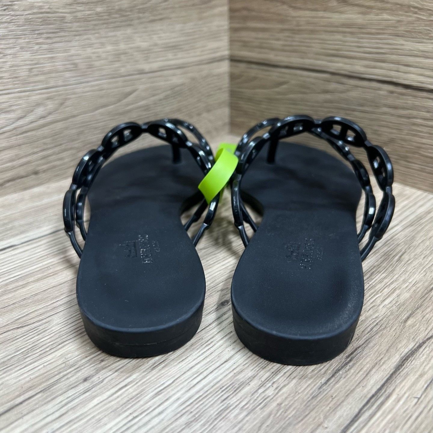 Hermes Hermes Black Sandals us_7 Women Size US 7 / IT 37 - 5 Thumbnail