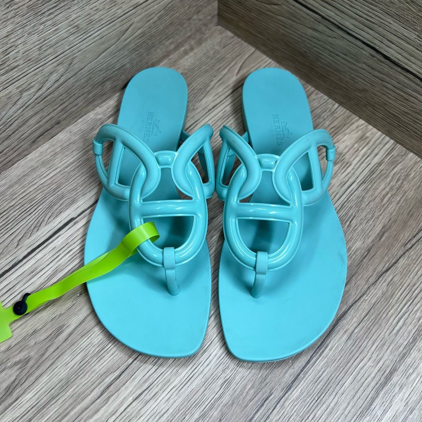 Hermes Hermes Green Sandals us_7 Women Size US 7 / IT 37 - 3 Thumbnail