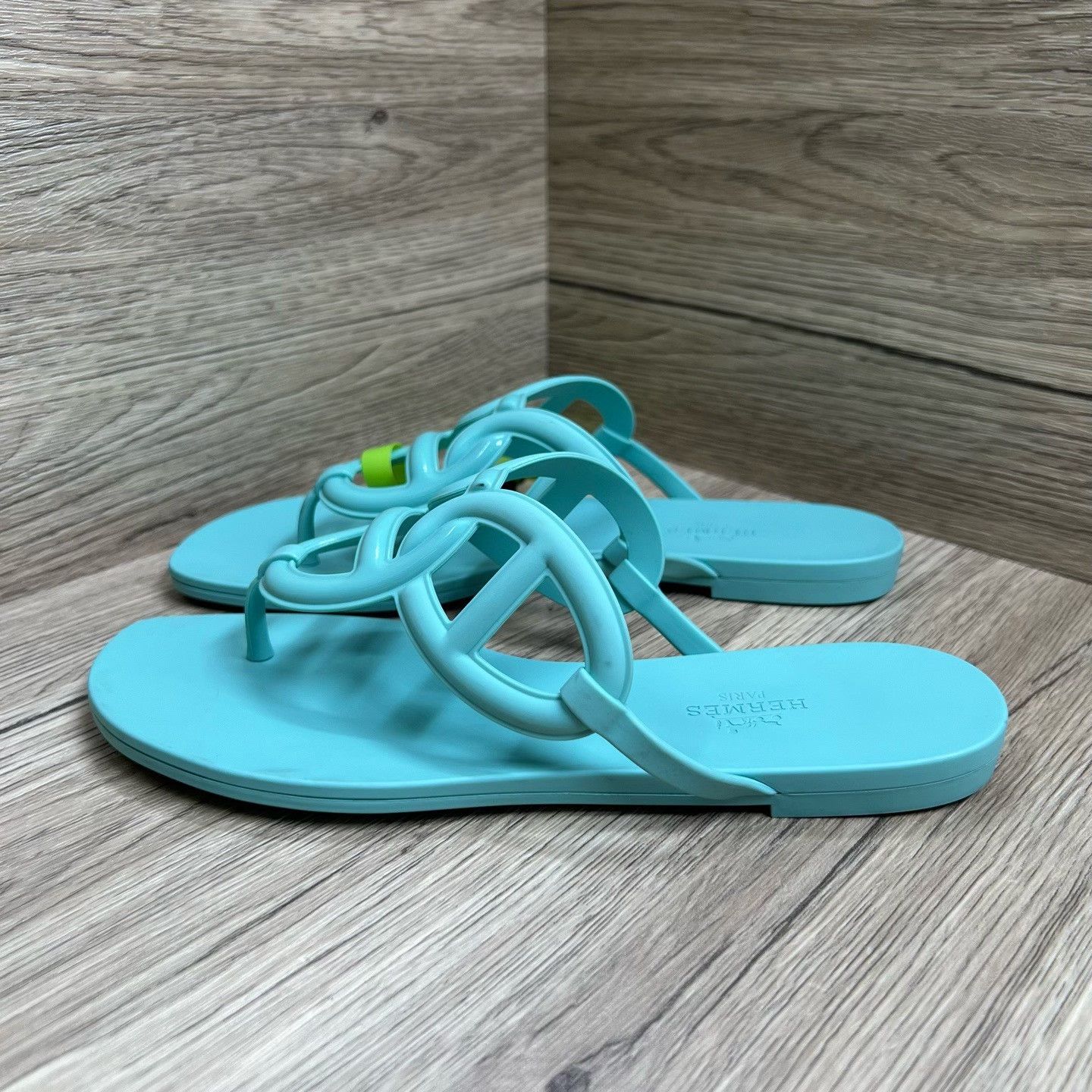 Hermes Hermes Green Sandals us_7 Women Size US 7 / IT 37 - 2 Thumbnail