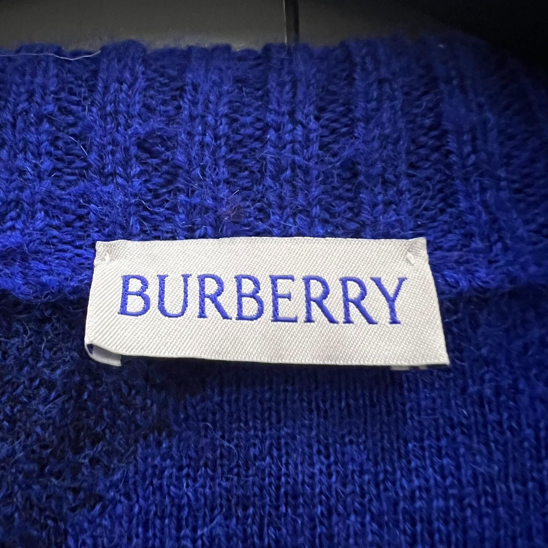 Burberry Burberry Knit Multi Sweater L Women Size L / US 10 / IT 46 - 3 Thumbnail