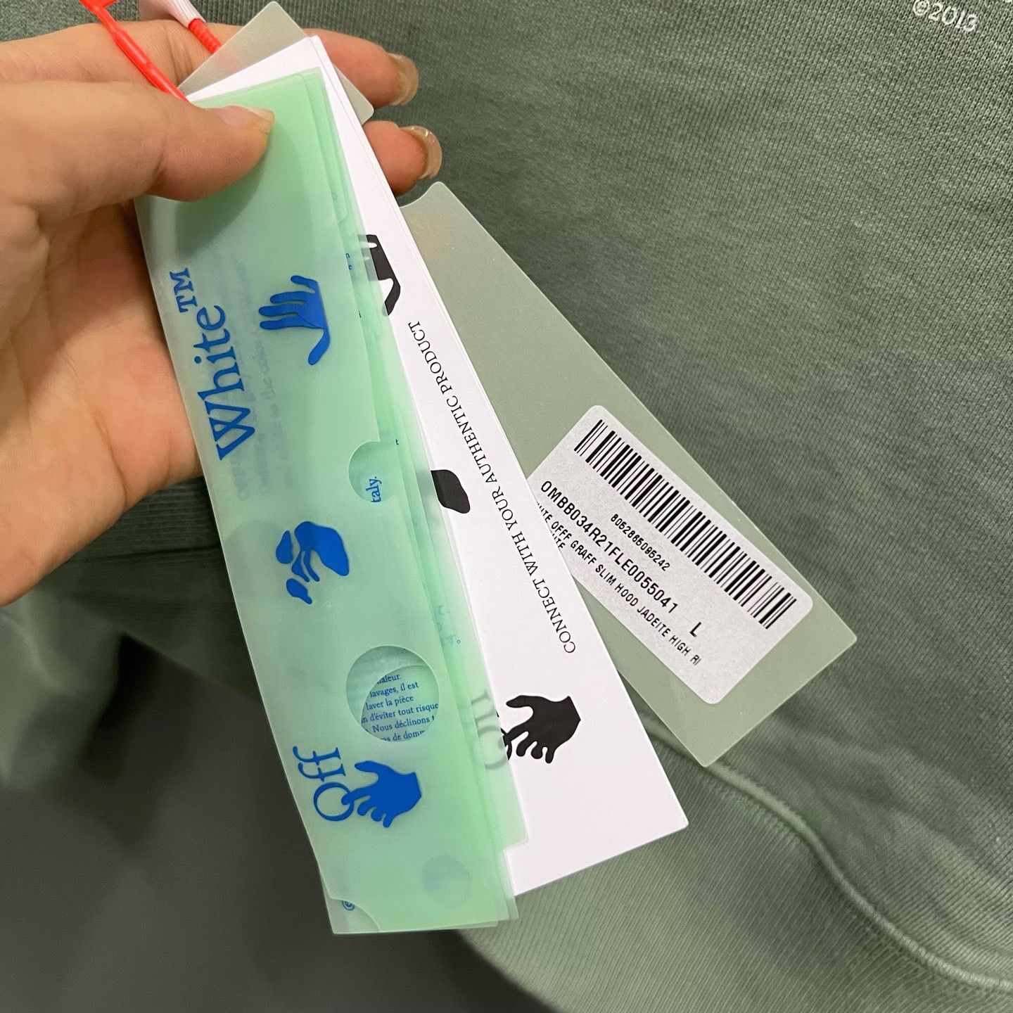 Off-White Off-White Retro White Hoodie s Men Size US S / EU 44-46 / 1 - 3 Thumbnail