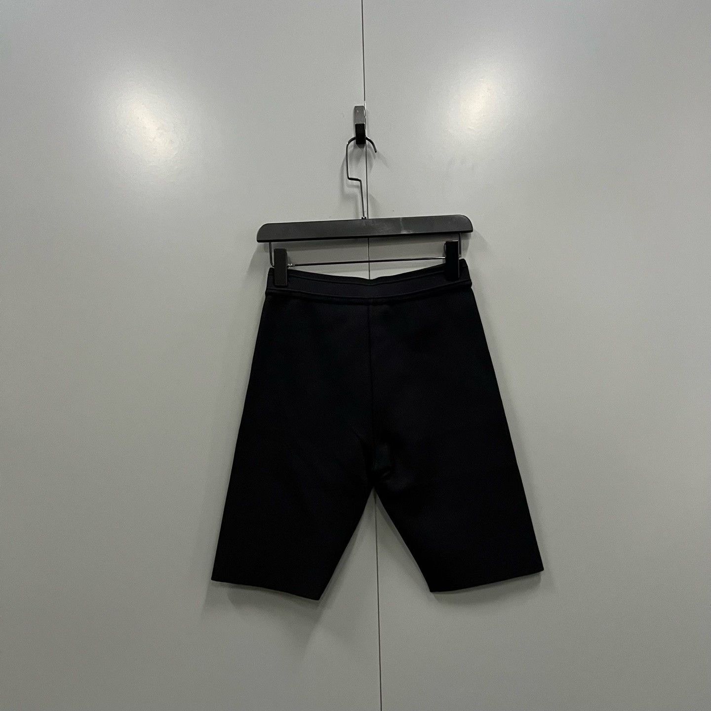 Dior Dior Slim Black Shorts 34 Men Size US 34 / EU 50 - 2 Thumbnail