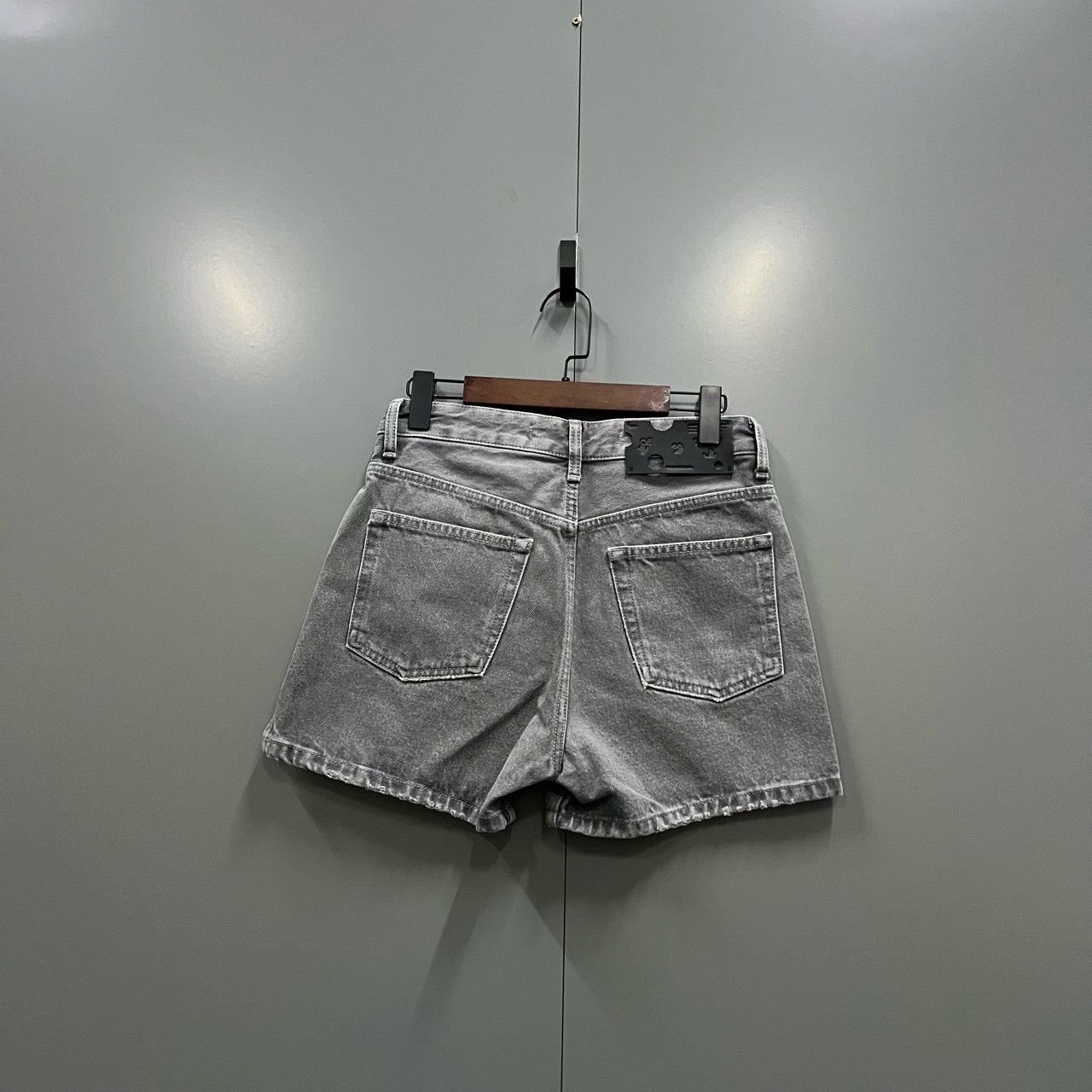 Off-White Off-White Denim White Jeans 25 Women Size 25" / US 0 / IT 36 - 2 Thumbnail