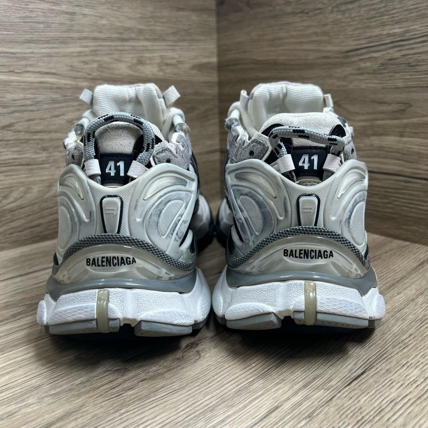 Balenciaga Balenciaga Running Gray Lowtop Sneakers 8 Men Size US 8 / EU 41 - 5 Thumbnail