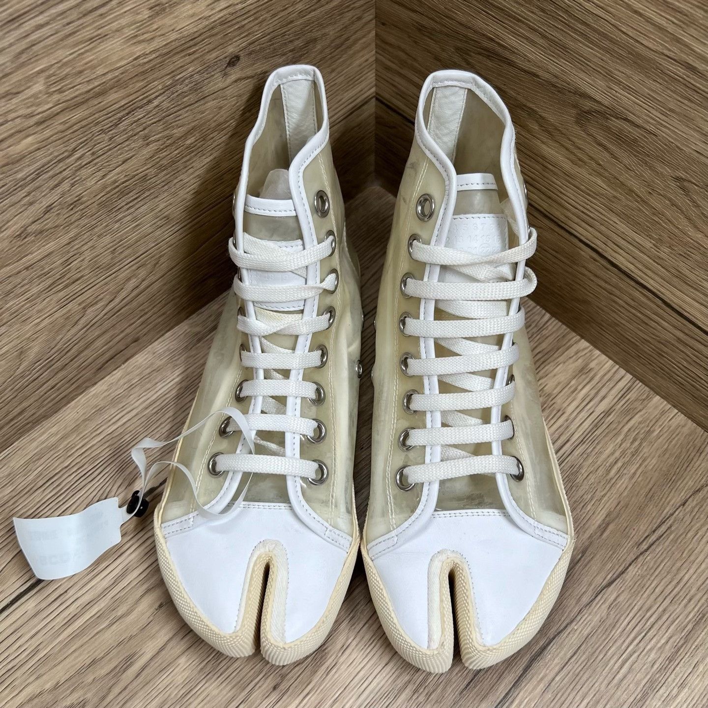Maison Margiela Maison Margiela Clear Hitop Sneakers us_5 Women Size US 5 / IT 35 - 2 Thumbnail