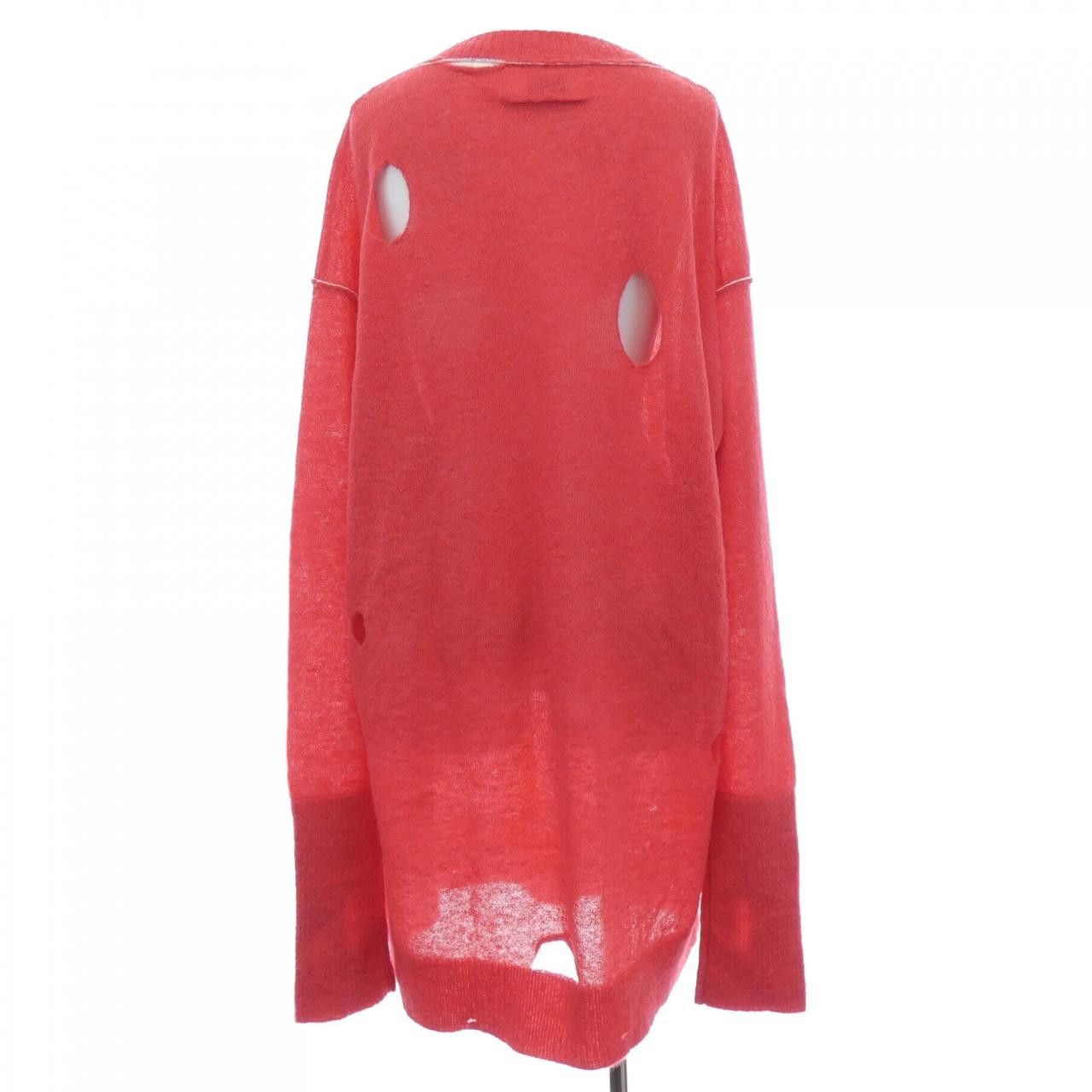 Maison Margiela MM6 Maison Margiela MM6 Maison Margiela Knitwear Textile Tops S52HA0251 DUTY FREE for USA Size ONE SIZE - 2 Thumbnail