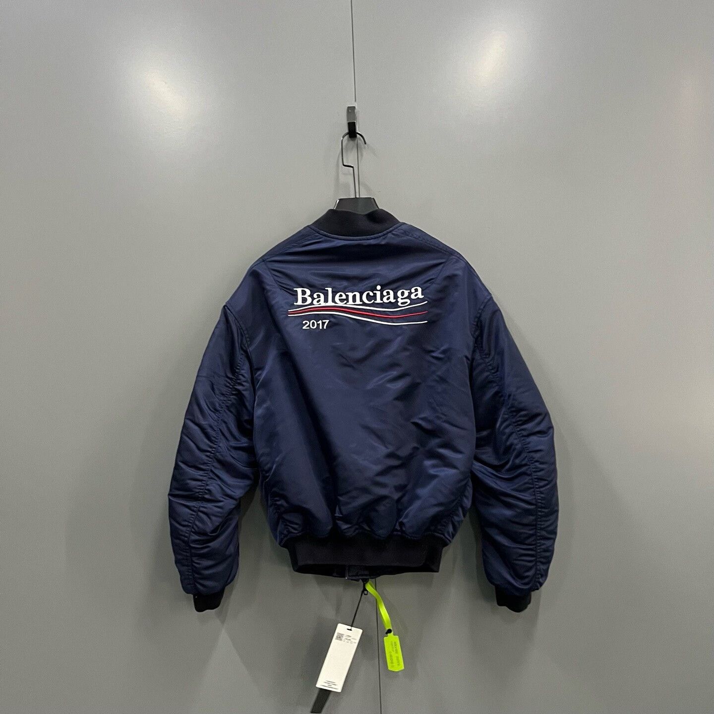Balenciaga Balenciaga Retro Blue Light Jacket xs Men Size US XS / EU 42 / 0 - 2 Thumbnail