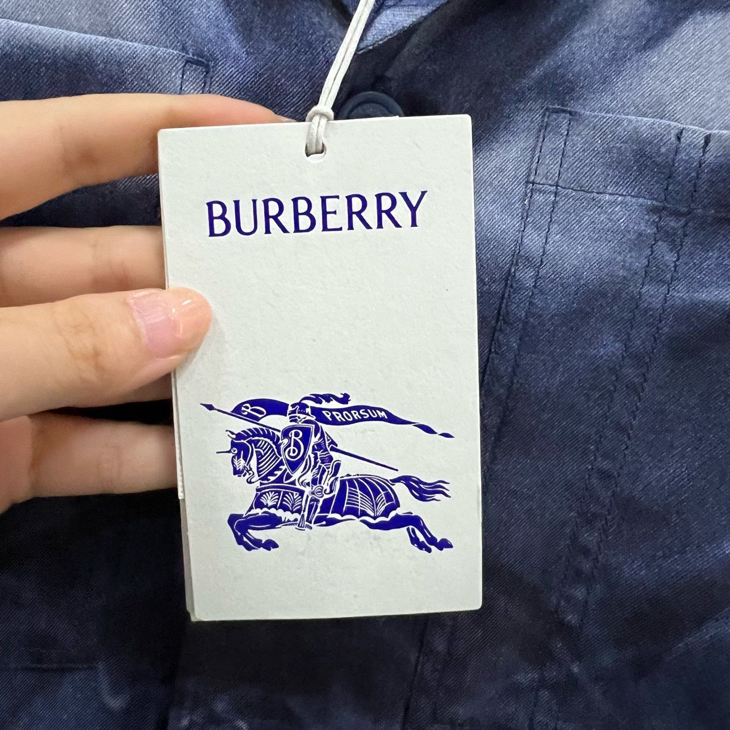 Burberry Burberry Shark Shirt m Men Size US M / EU 48-50 / 2 - 5 Thumbnail