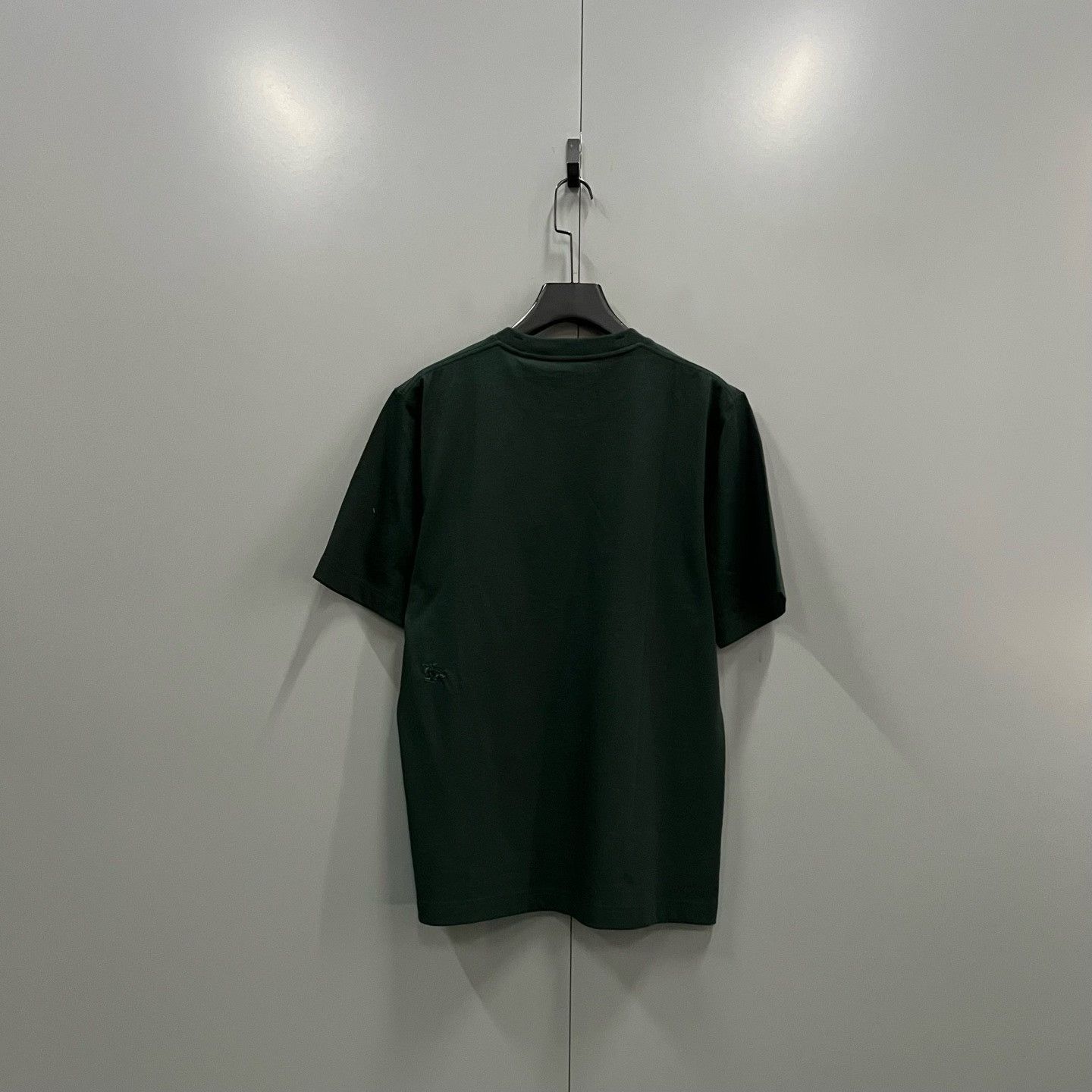 Burberry Burberry Embroidered Green T-Shirt xxs Men Size US XXS / EU 40 - 2 Thumbnail