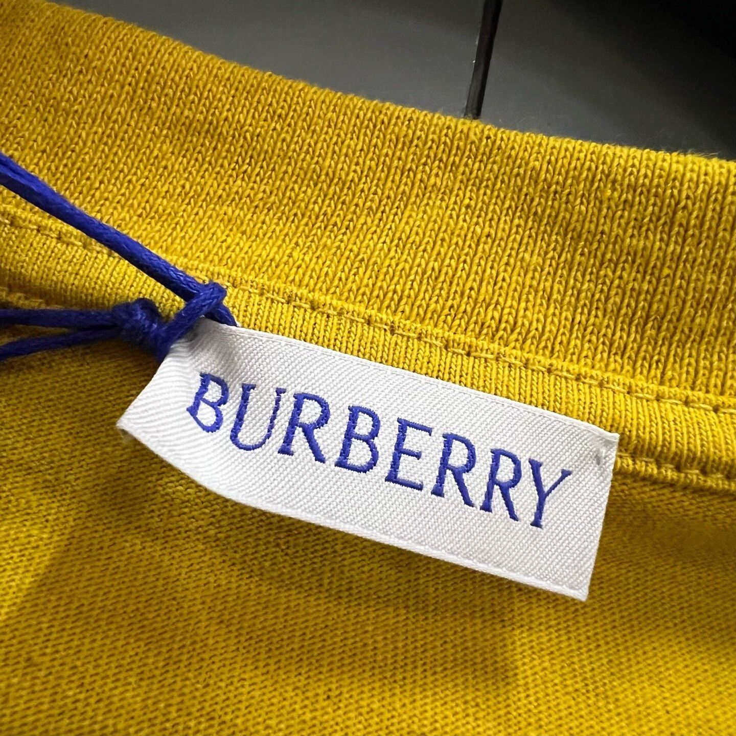 Burberry Burberry Patchwork Yellow T-Shirt S Women Size S / US 4 / IT 40 - 4 Thumbnail