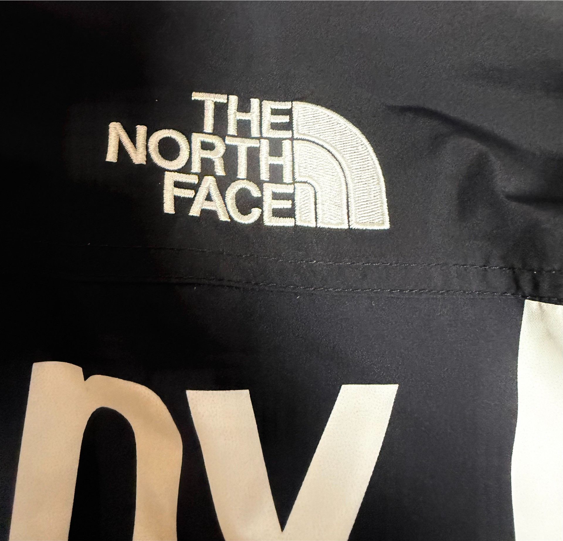 The North Face Supreme x The North Face 15AW Mountain Pullover Size US L / EU 52-54 / 3 - 8 Thumbnail