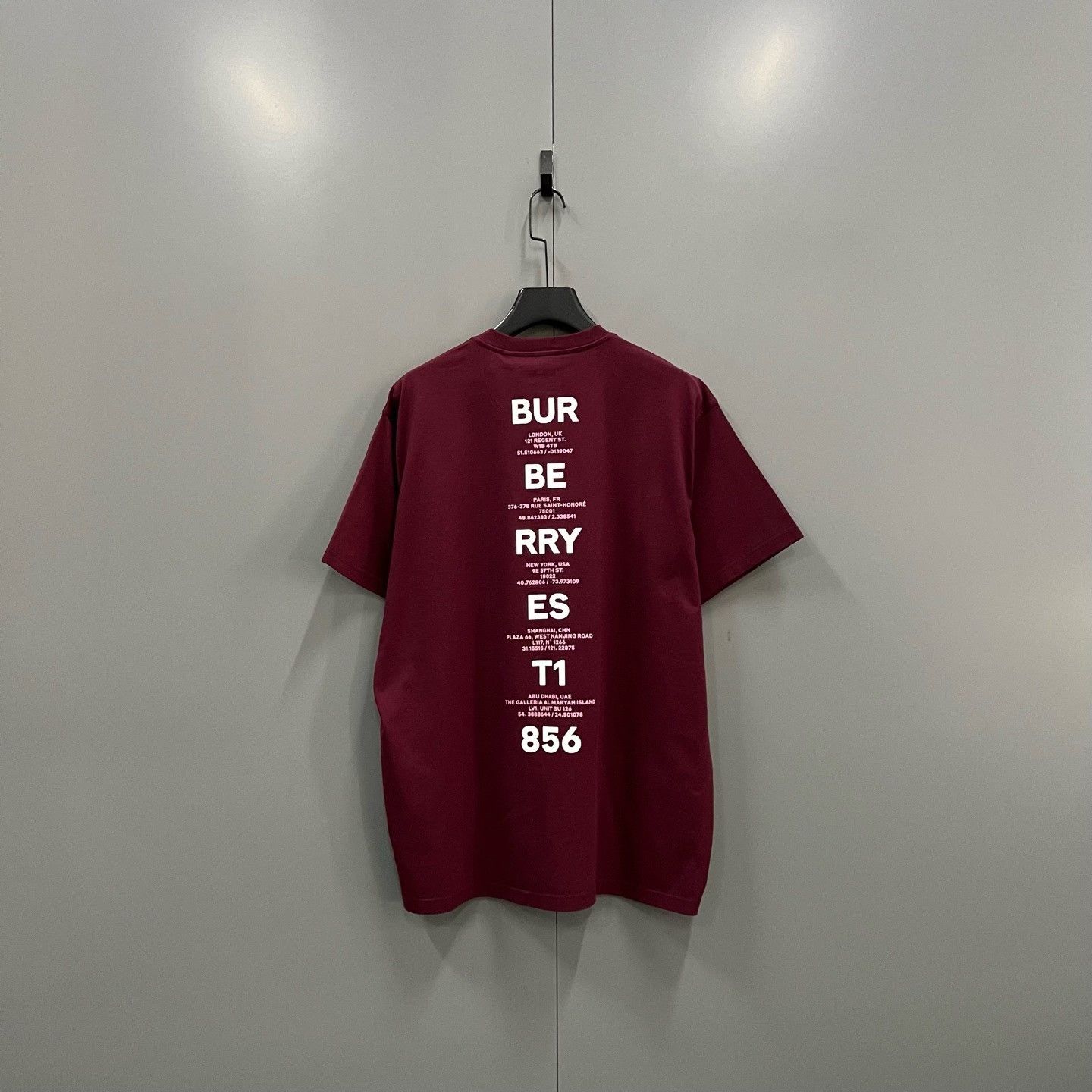 Burberry Burberry Printed T-Shirt m Men Size US M / EU 48-50 / 2 - 2 Thumbnail