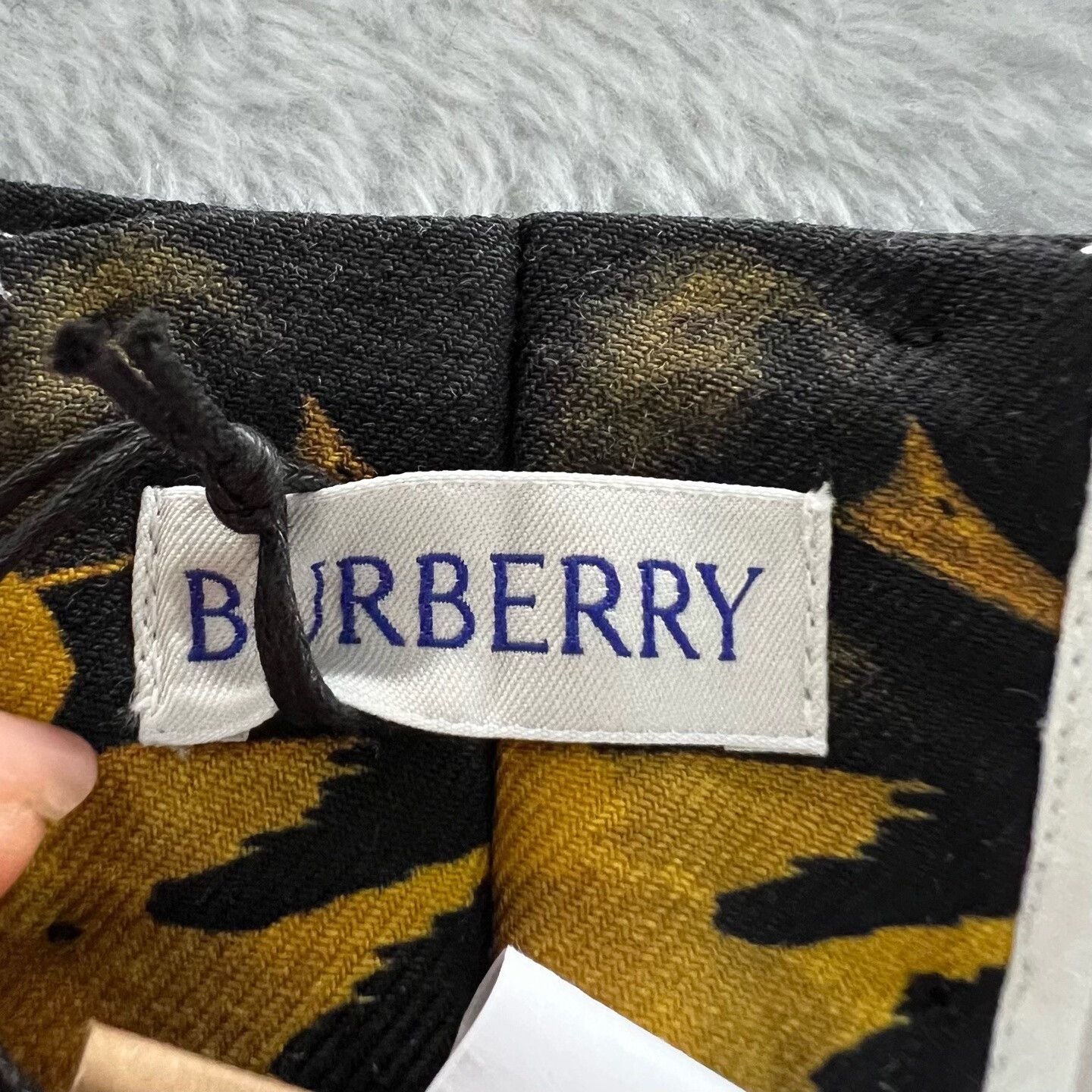 Burberry Burberry Wool Printed Casual Pants 32 Men Size US 32 / EU 48 - 3 Thumbnail