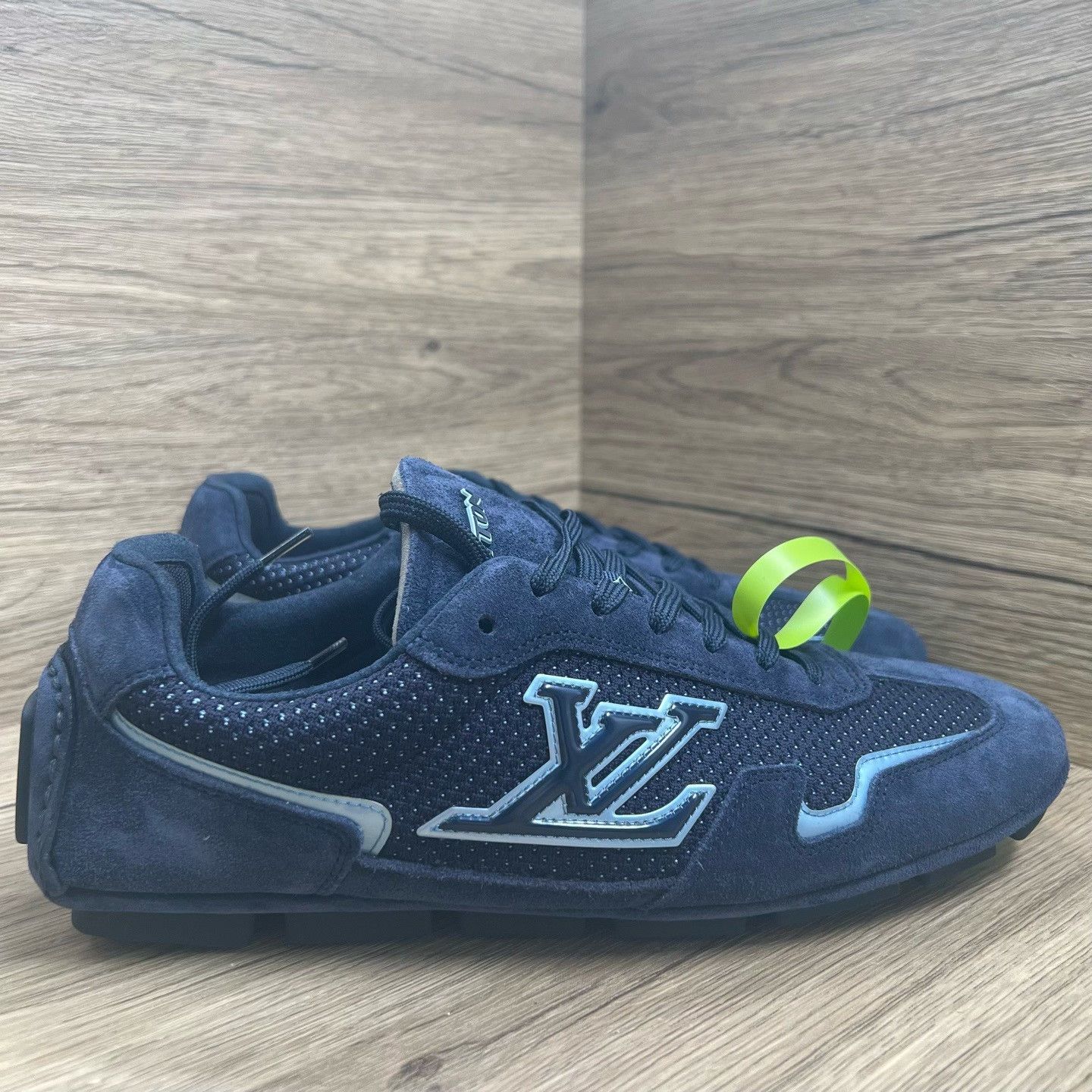 Louis Vuitton Louis Vuitton Blue Lowtop Sneakers 7 Men Size US 7 / EU 40 - 4 Thumbnail