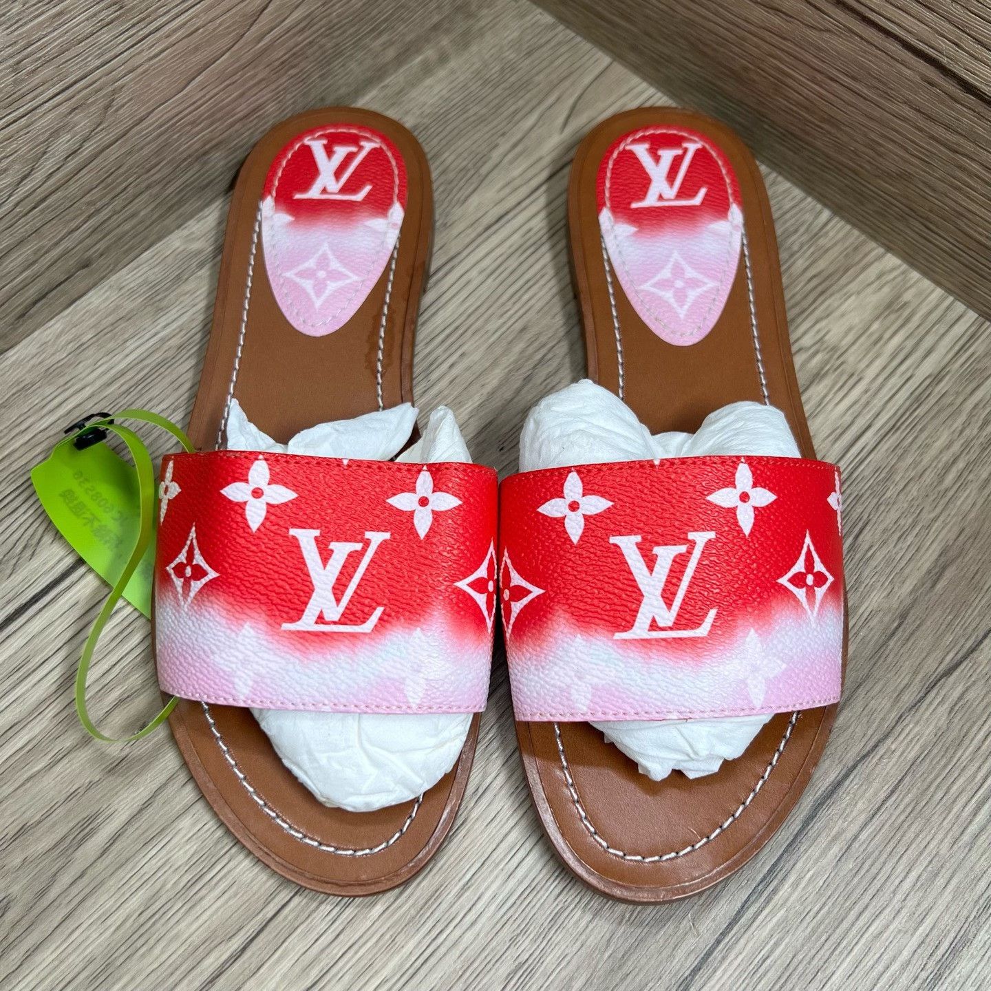 Louis Vuitton Louis Vuitton Red Sandals us_6-5 Women Size US 6.5 / IT 36.5 - 2 Thumbnail