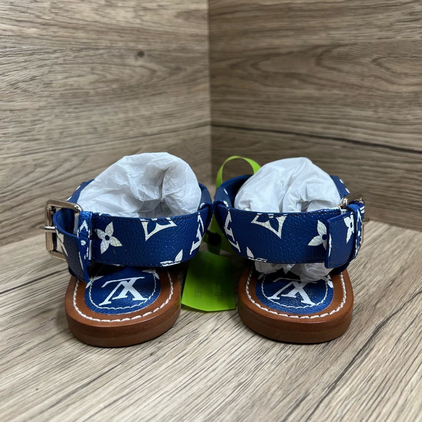Louis Vuitton Louis Vuitton Blue Sandals us_5 Women Size US 5 / IT 35 - 4 Thumbnail