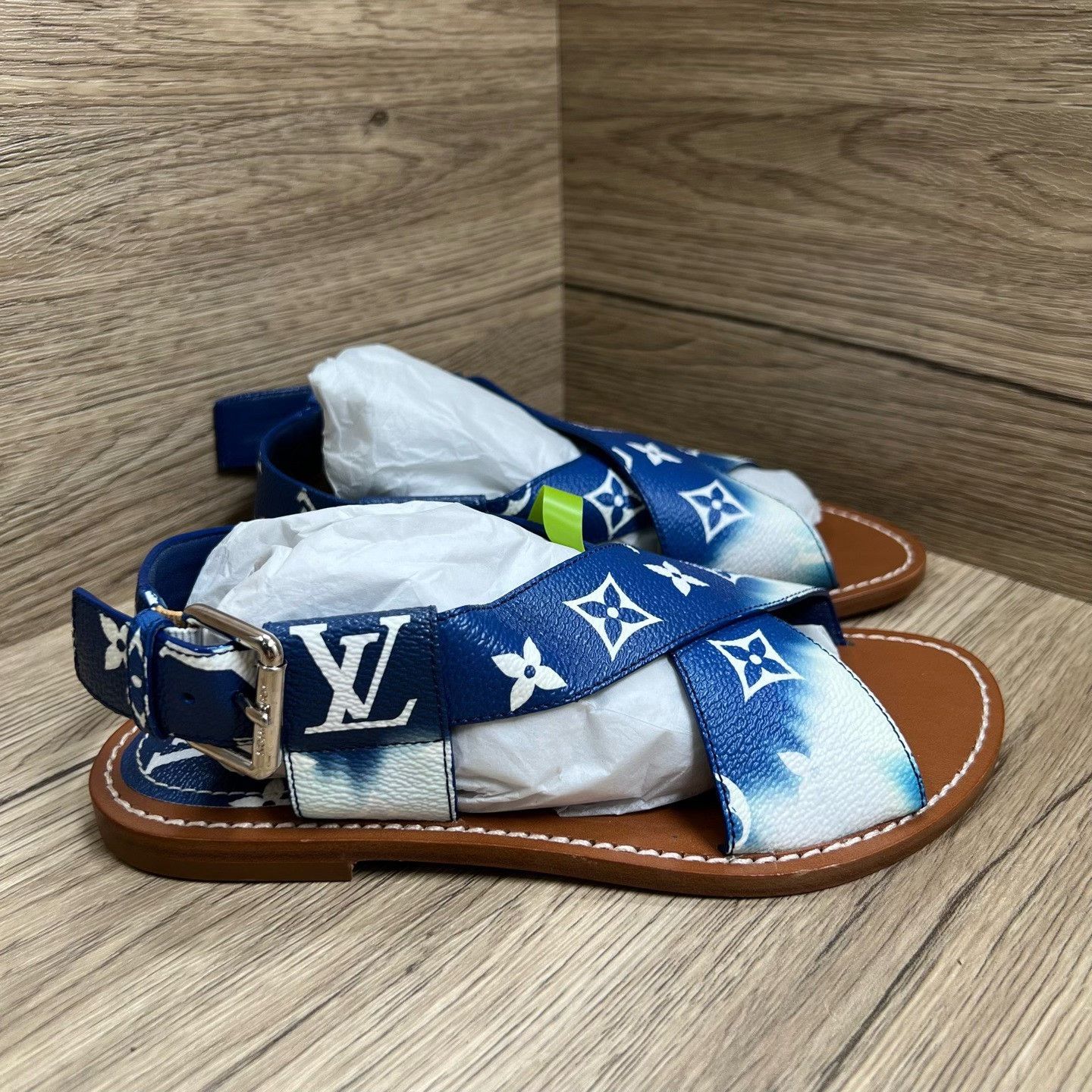 Louis Vuitton Louis Vuitton Blue Sandals us_5 Women Size US 5 / IT 35 - 3 Thumbnail