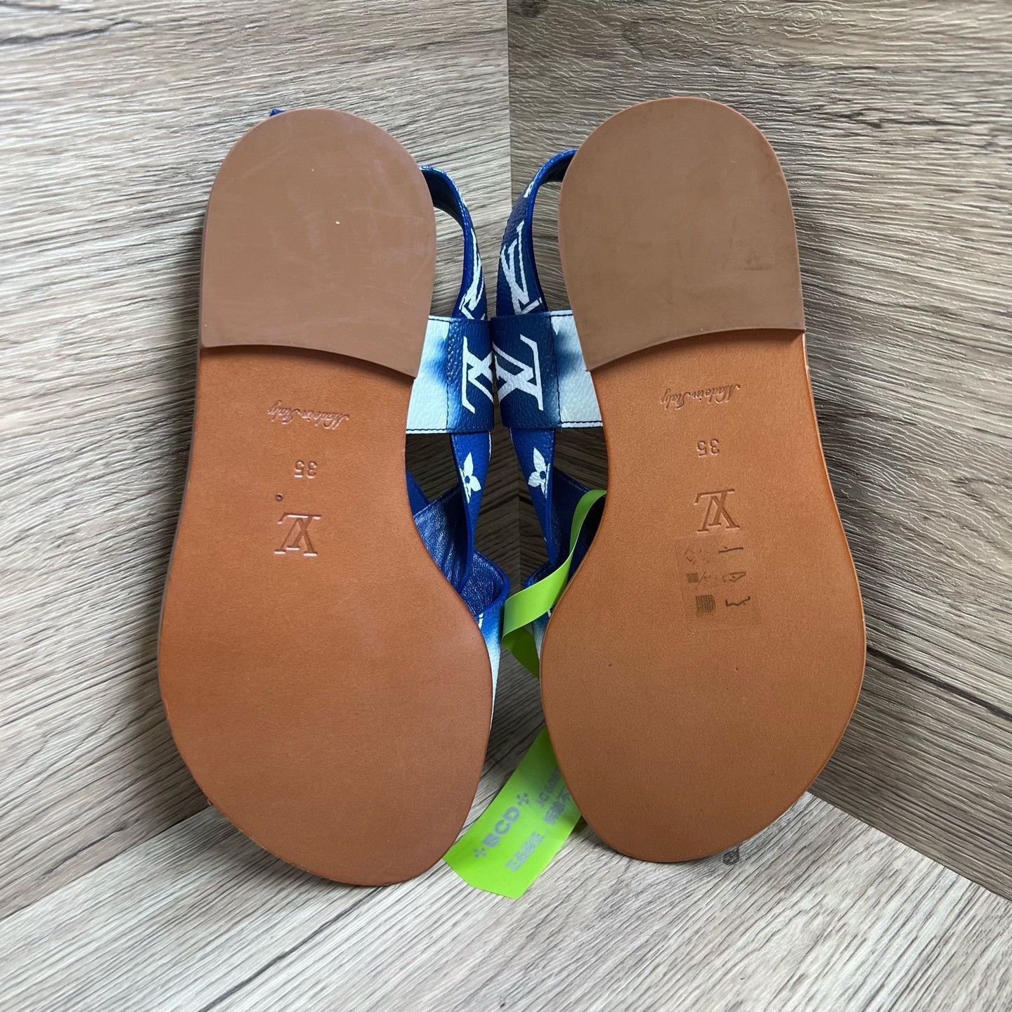 Louis Vuitton Louis Vuitton Blue Sandals us_5 Women Size US 5 / IT 35 - 5 Thumbnail
