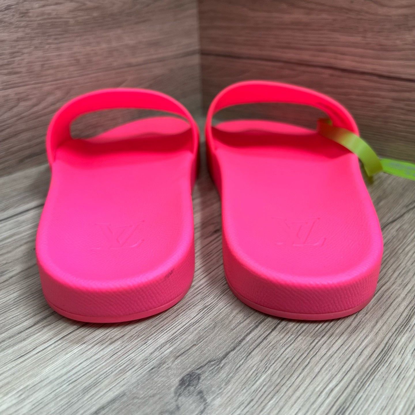 Louis Vuitton Louis Vuitton Pink Sandals us_10 Women Size US 10 / IT 40 - 4 Thumbnail
