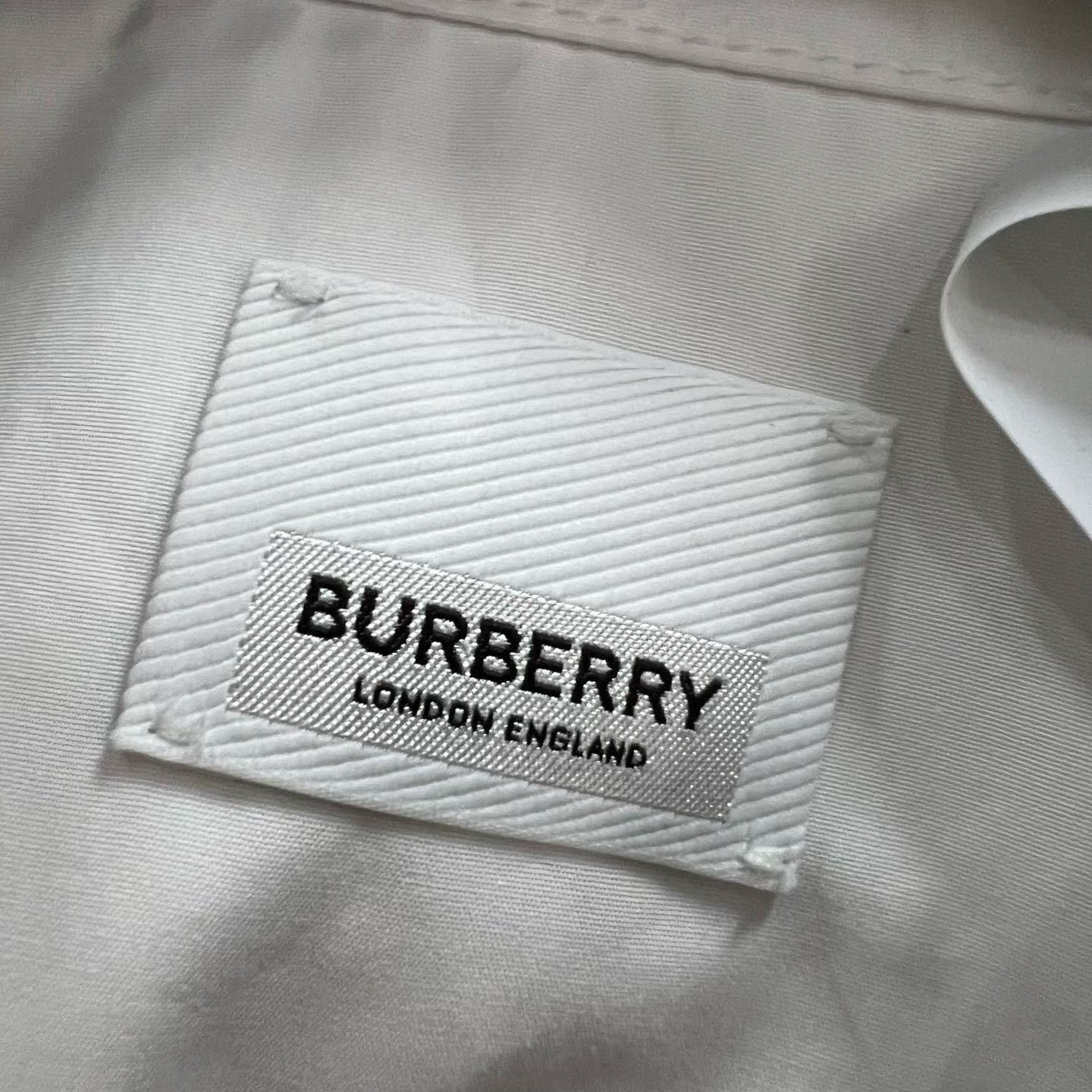 Burberry Burberry Embroidered White Shirt xxs Men Size US XXS / EU 40 - 4 Thumbnail