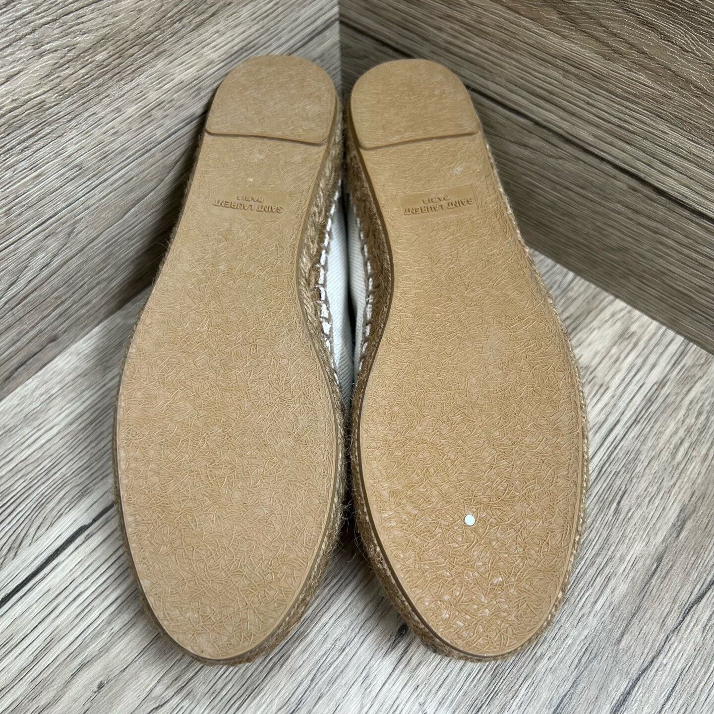 Saint Laurent Paris Saint Laurent Paris White Lowtop Sneakers us_5 Women Size US 5 / IT 35 - 6 Thumbnail