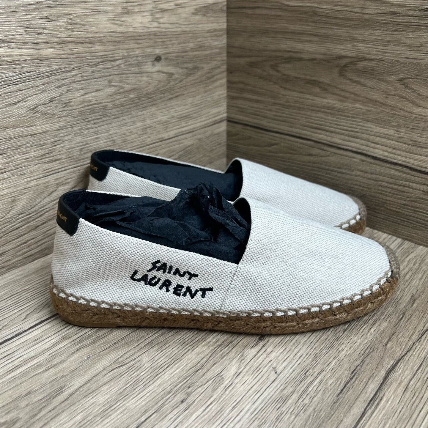 Saint Laurent Paris Saint Laurent Paris White Lowtop Sneakers us_5 Women Size US 5 / IT 35 - 4 Thumbnail
