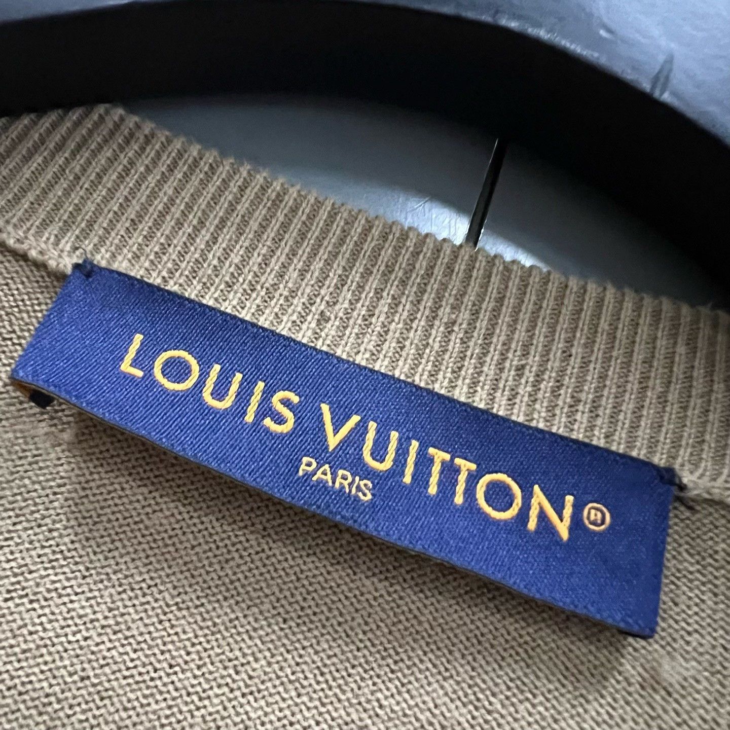 Louis Vuitton Louis Vuitton Patchwork Beige T-Shirt L Women Size L / US 10 / IT 46 - 2 Thumbnail