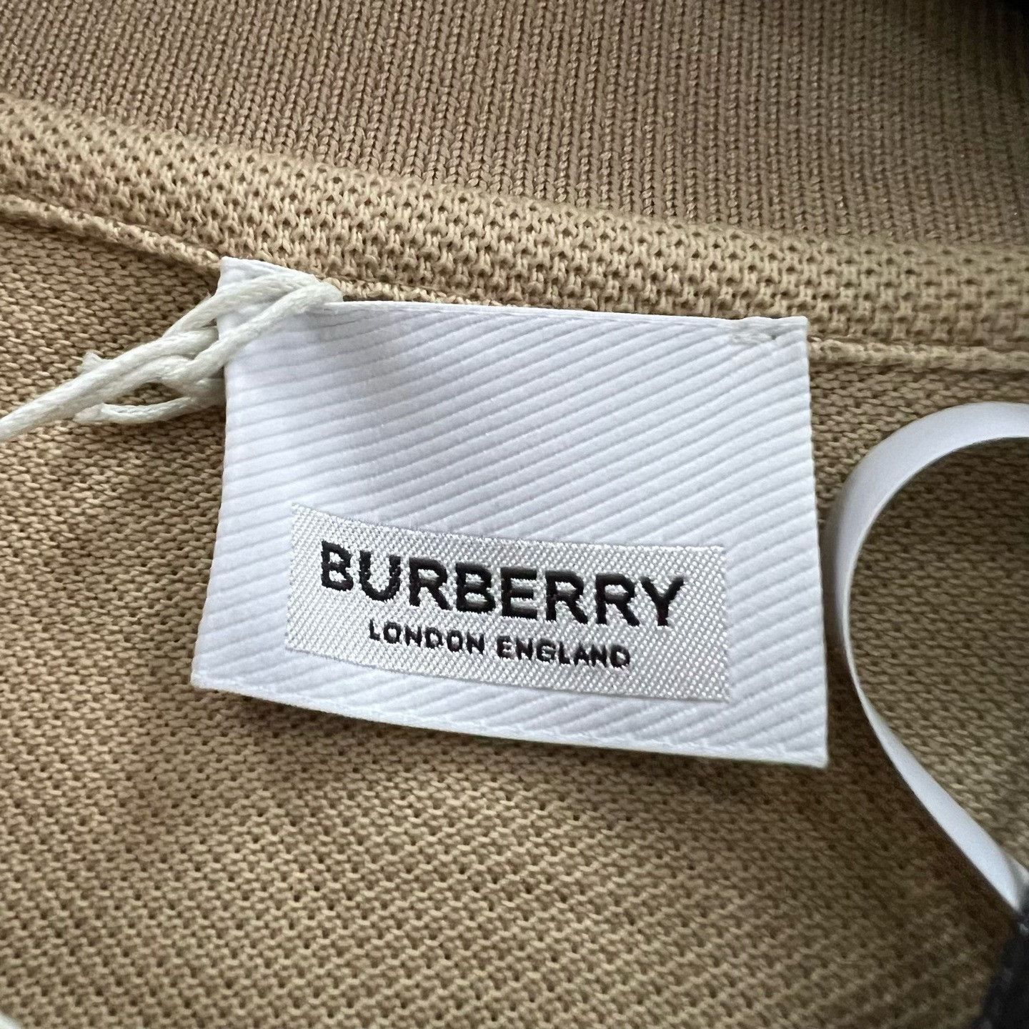 Burberry Burberry Beige Polo xl Men Size US XL / EU 56 / 4 - 5 Thumbnail