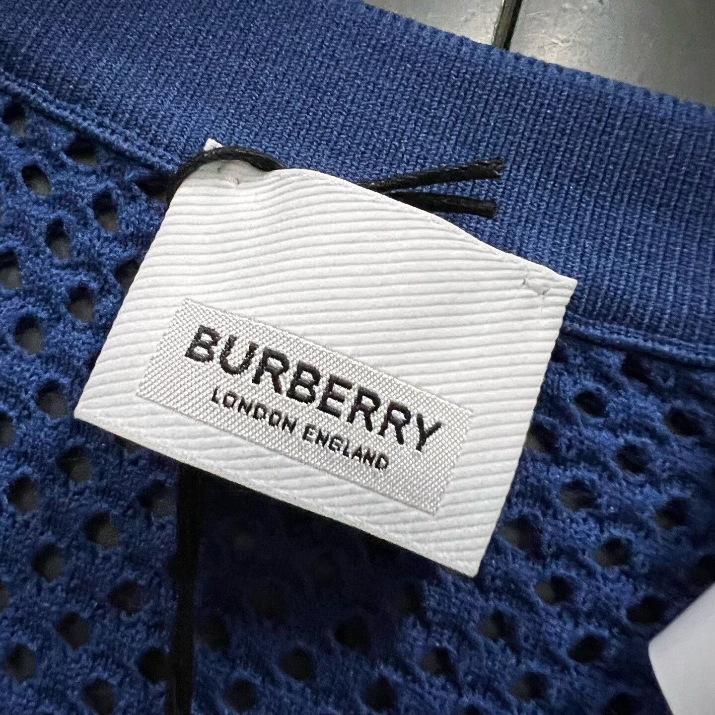 Burberry Burberry Striped T-Shirt s Men Size US S / EU 44-46 / 1 - 4 Thumbnail