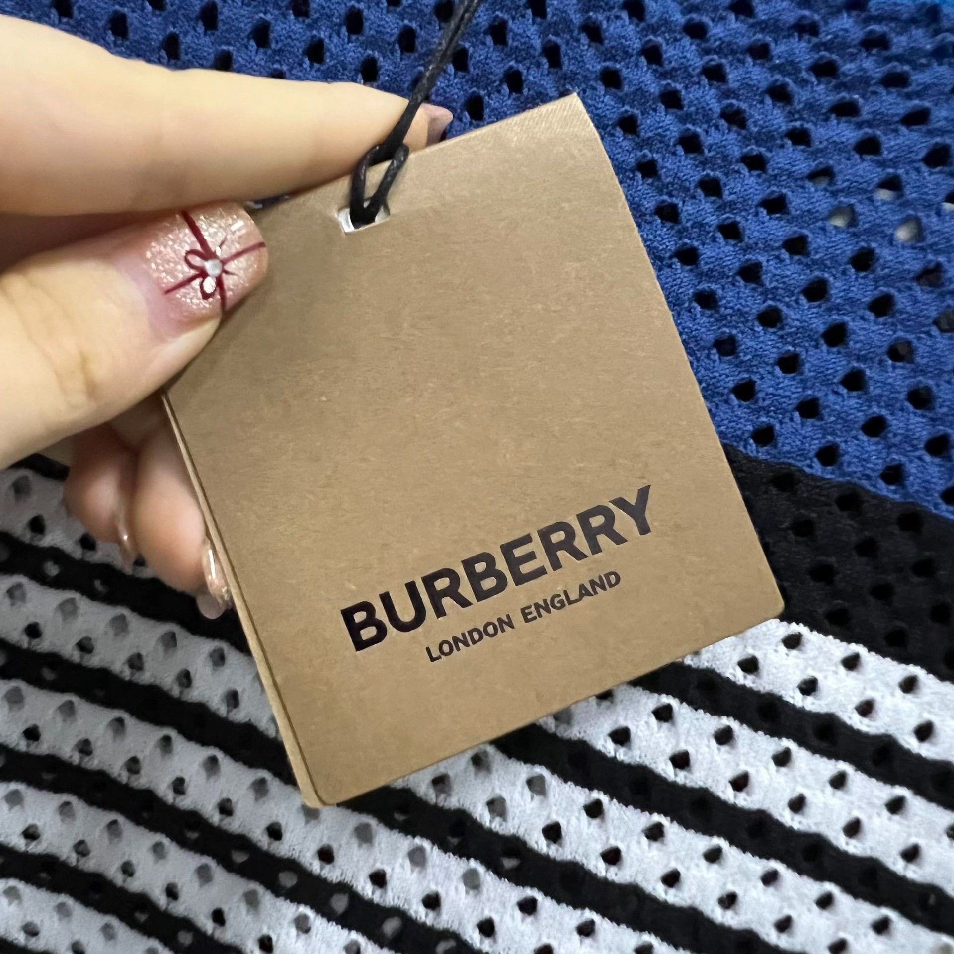 Burberry Burberry Striped T-Shirt s Men Size US S / EU 44-46 / 1 - 5 Thumbnail