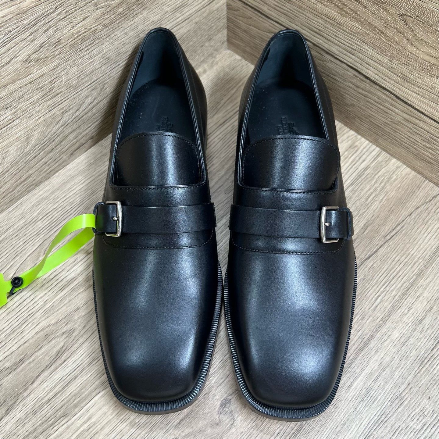 Hermes Hermes Silver Lowtop Sneakers 8.5 Men Size US 8.5 / EU 41-42 - 2 Thumbnail
