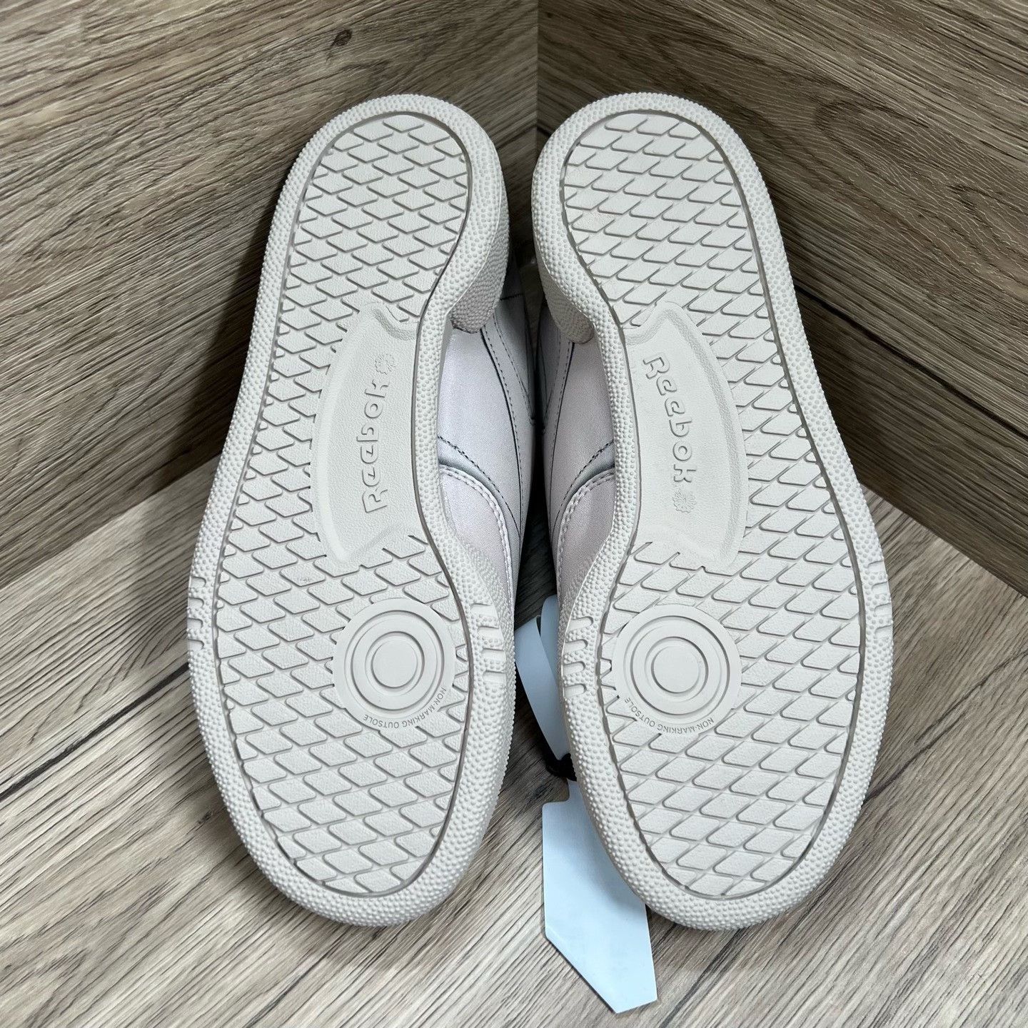 Maison Margiela Maison Margiela Collab Beige Lowtop Sneakers 5 Men Size US 5 / EU 37 - 6 Thumbnail