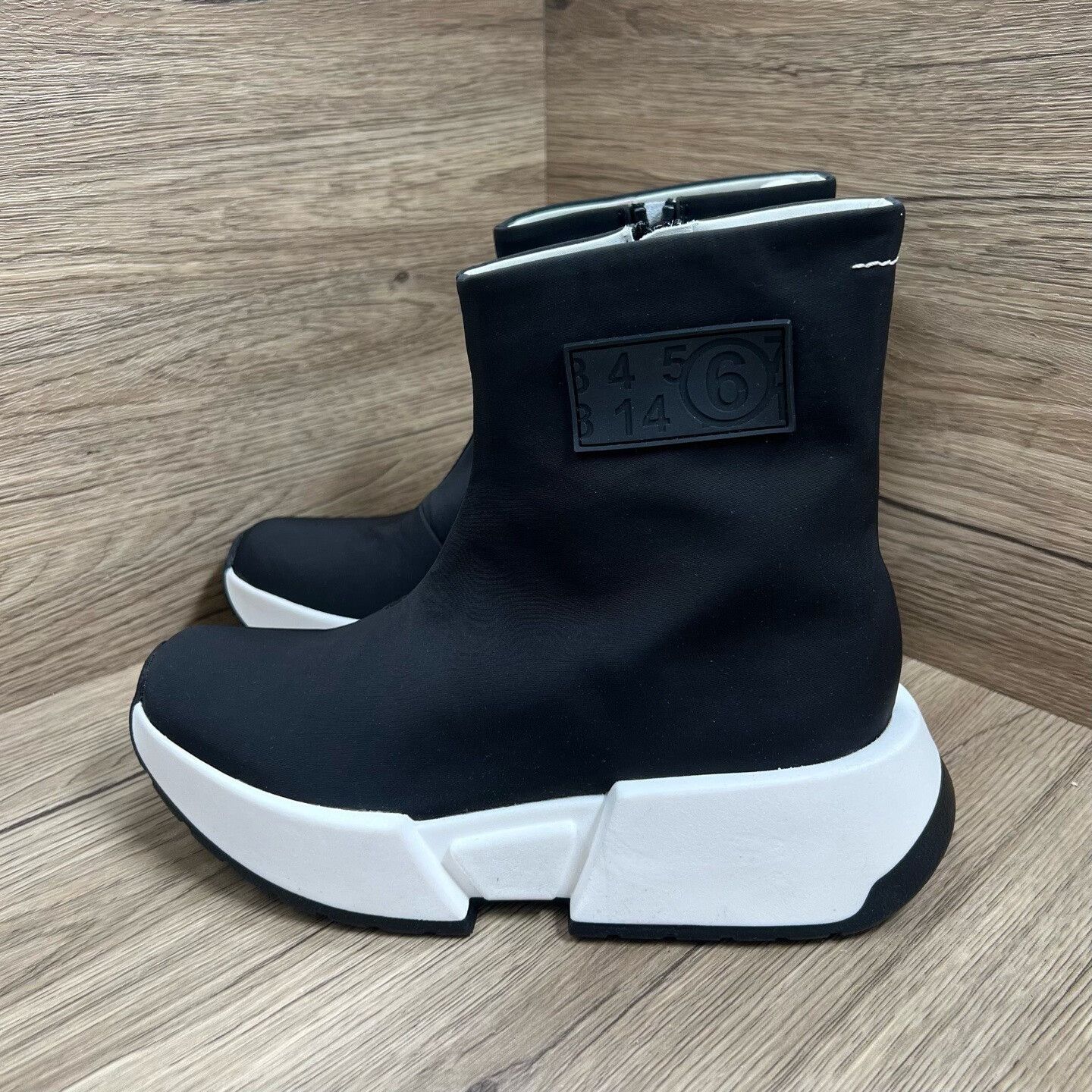 Maison Margiela Maison Margiela Black Boots us_6 Women Size US 6 / IT 36 - 2 Thumbnail