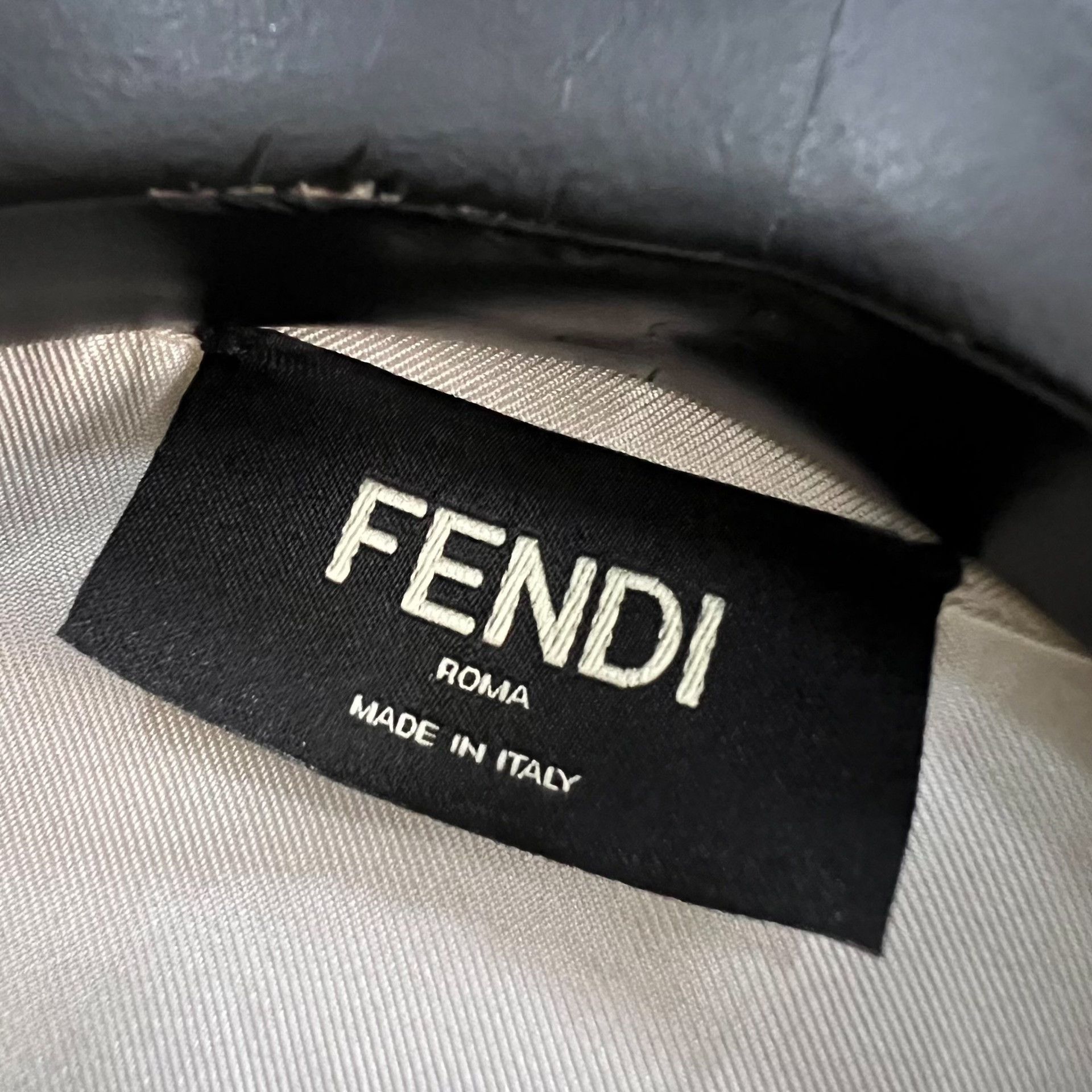 Fendi Fendi Printed Graphic Multi Shirt xxs Men Size US XXS / EU 40 - 2 Thumbnail