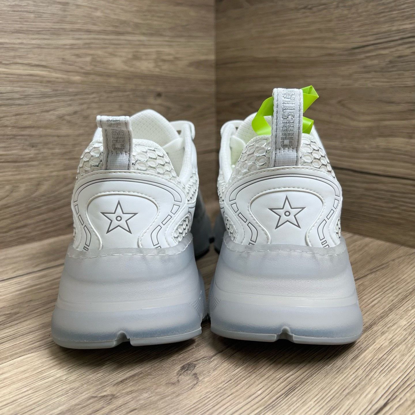 Dior Dior White Lowtop Sneakers 8 Men Size US 8 / EU 41 - 6 Thumbnail