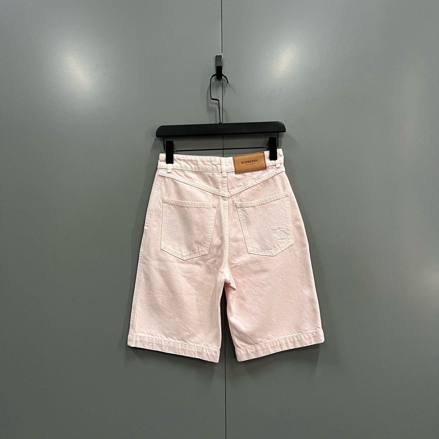 Burberry Burberry Denim Pink Denim Jeans 32 Men Size US 32 / EU 48 - 2 Thumbnail