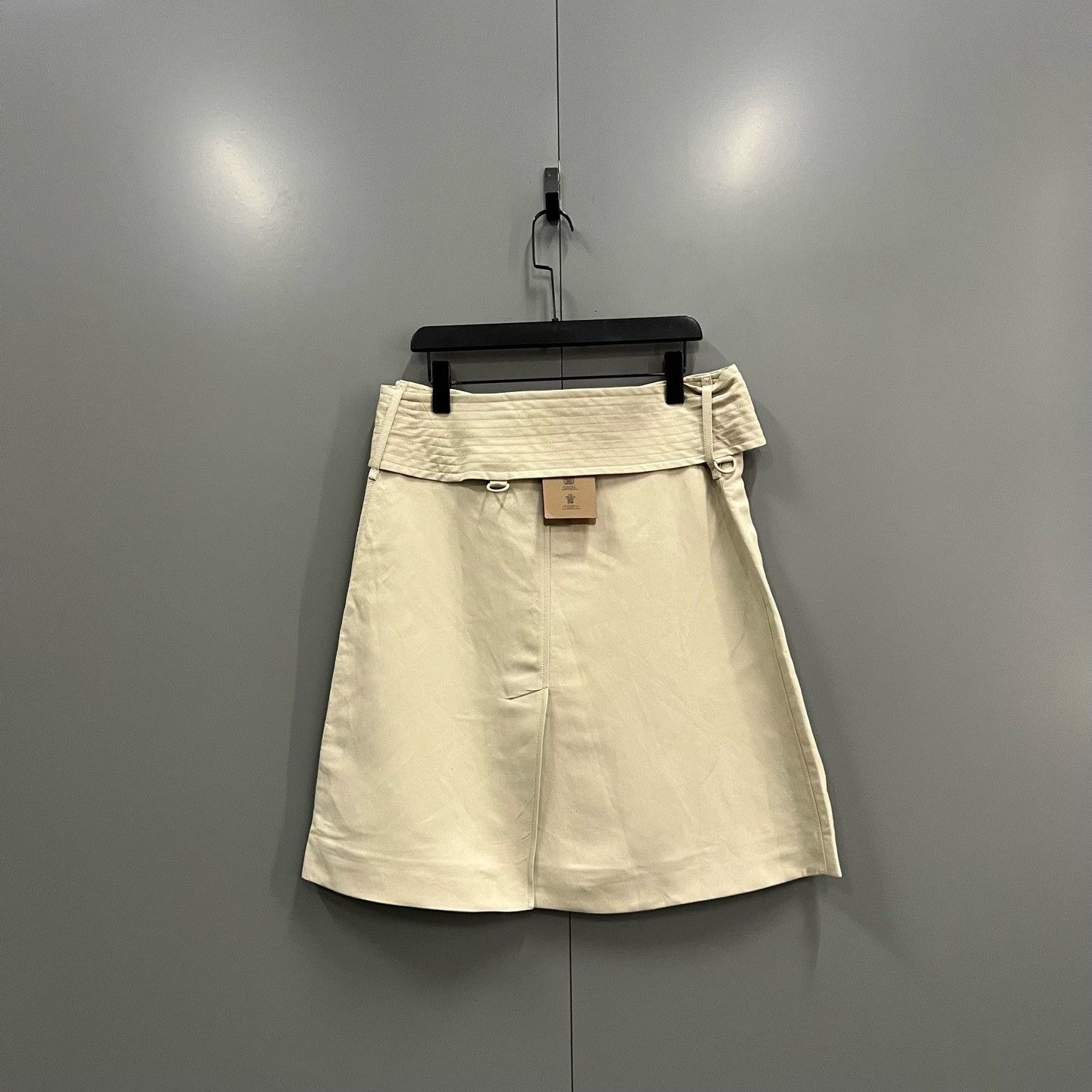 Burberry Burberry Beige Skirt 40 Women Size 40" / US 18 - 2 Thumbnail