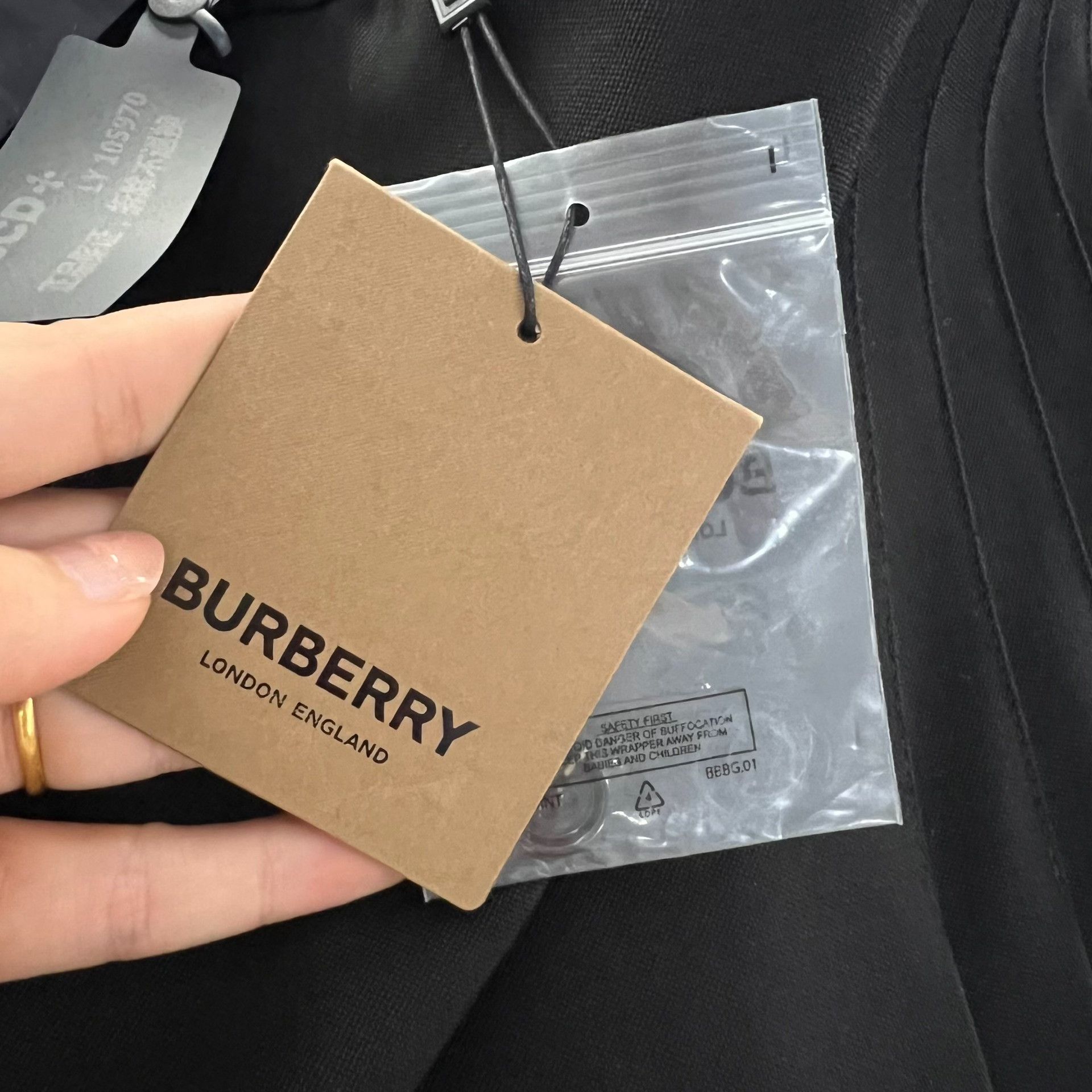 Burberry Burberry Black Skirt 24 Women Size 24" / US 00 / IT 34 - 5 Thumbnail