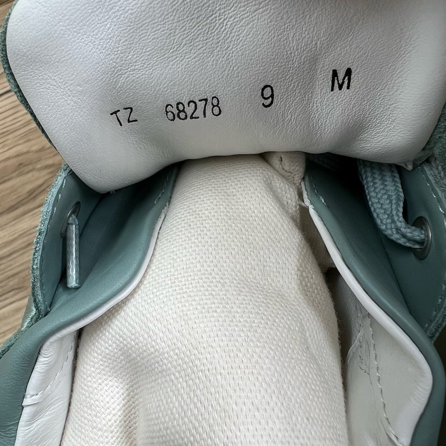 Salvatore Ferragamo Salvatore Ferragamo Green Lowtop Sneakers 10 Men Size US 10 / EU 43 - 6 Thumbnail