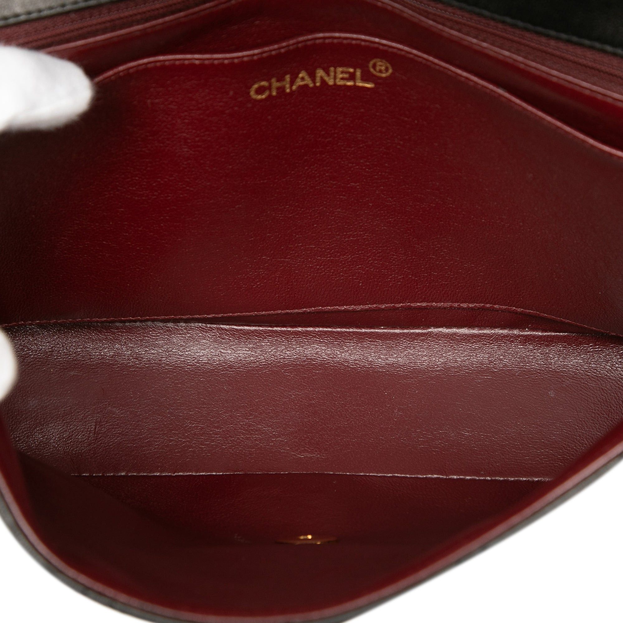 Chanel Medium CC Quilted Lambskin Border Single Flap Size ONE SIZE - 4 Thumbnail