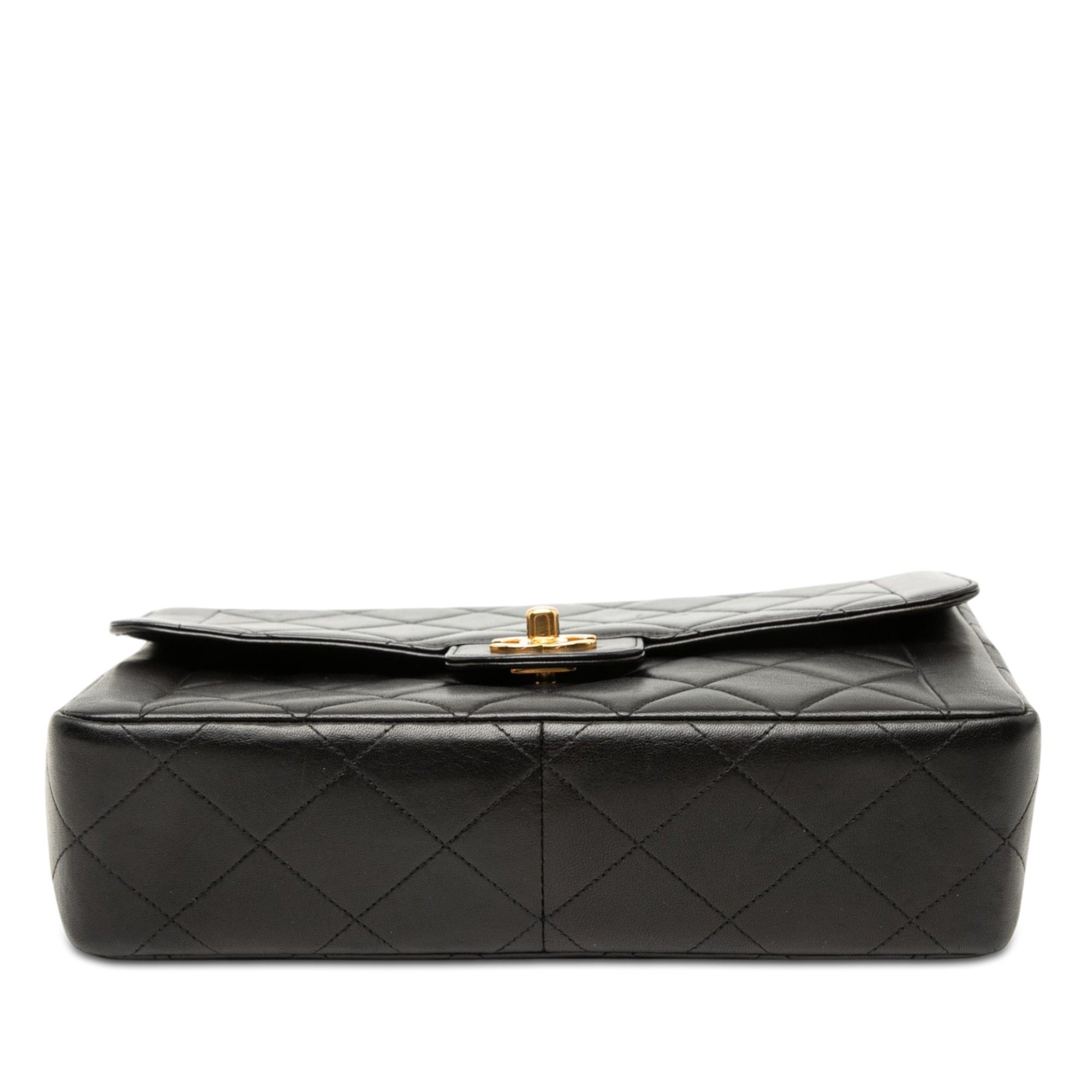 Chanel Medium CC Quilted Lambskin Border Single Flap Size ONE SIZE - 3 Thumbnail