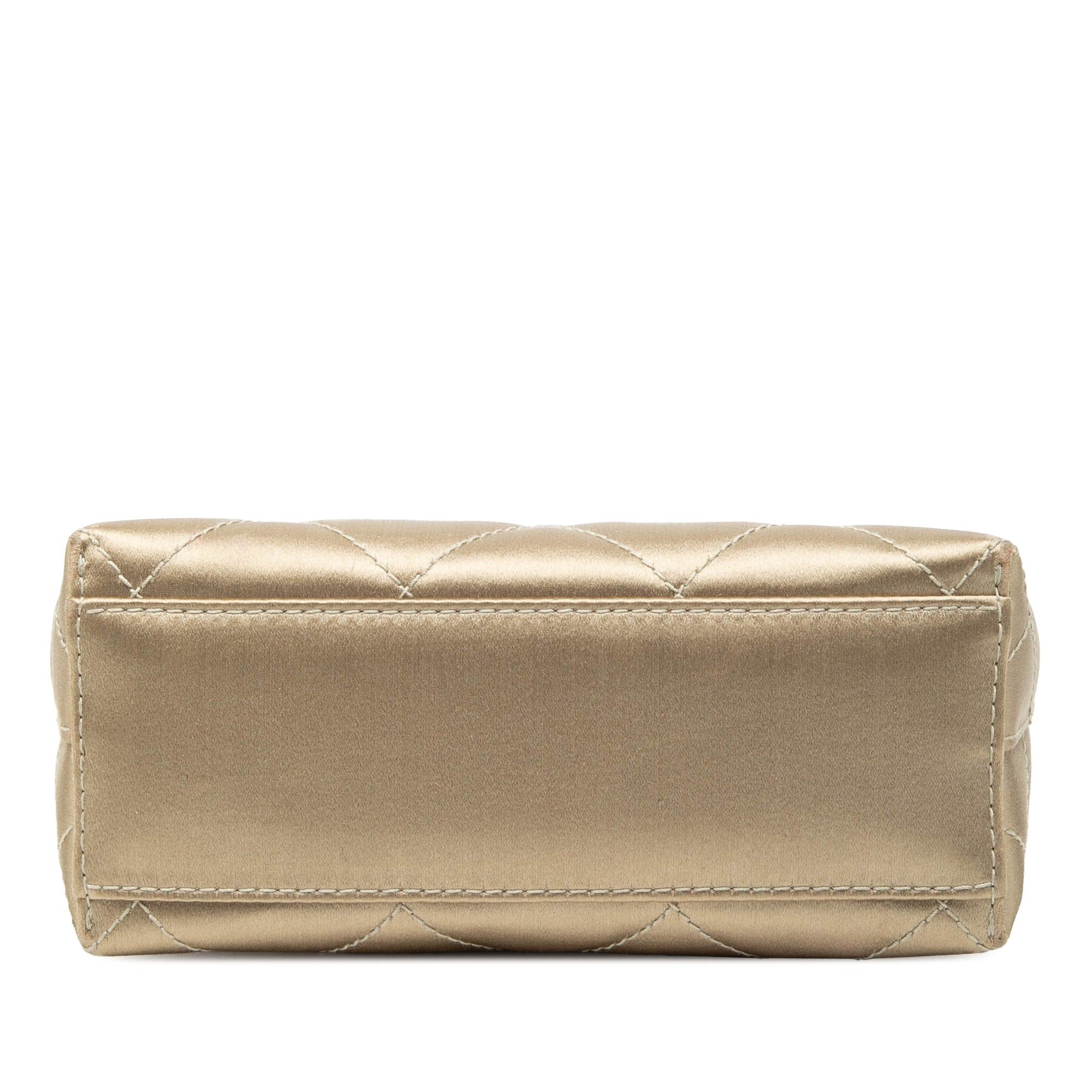 Chanel CC Quilted Satin Handbag Size ONE SIZE - 3 Thumbnail